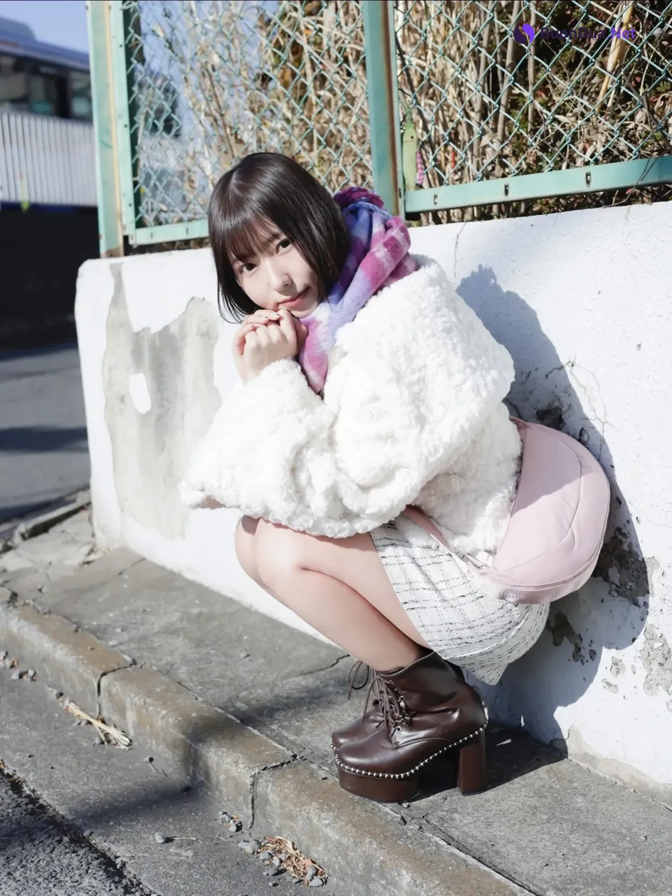Miyu Aizawa 逢沢みゆ, FLASHデジタル写真集 脱・正統派アイドル - Photo 4