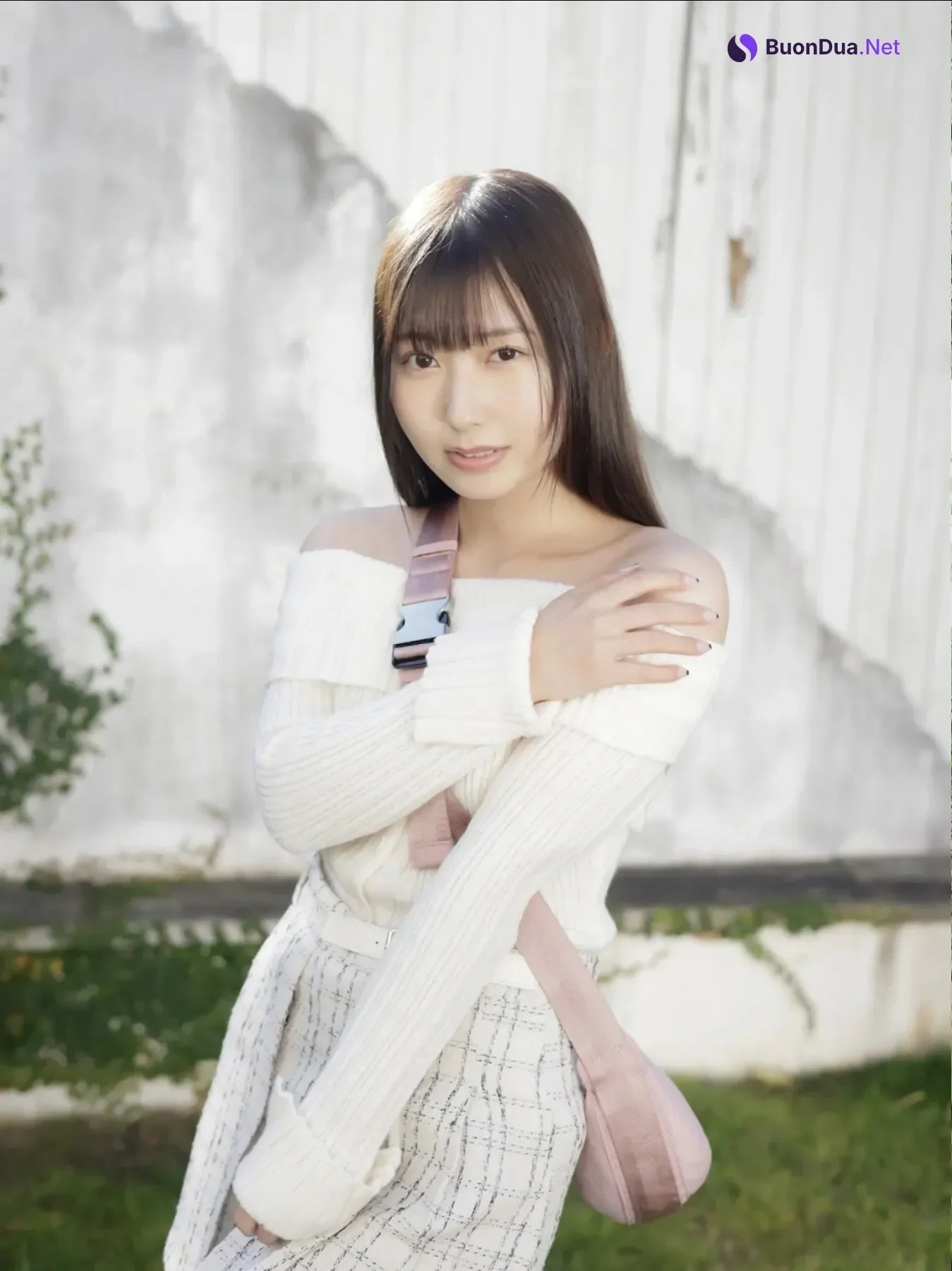 Miyu Aizawa 逢沢みゆ, FLASHデジタル写真集 脱・正統派アイドル - Photo 7