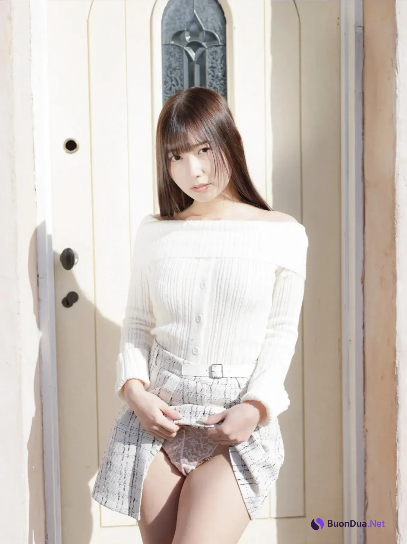 Miyu Aizawa 逢沢みゆ, FLASHデジタル写真集 脱・正統派アイドル - Photo 8