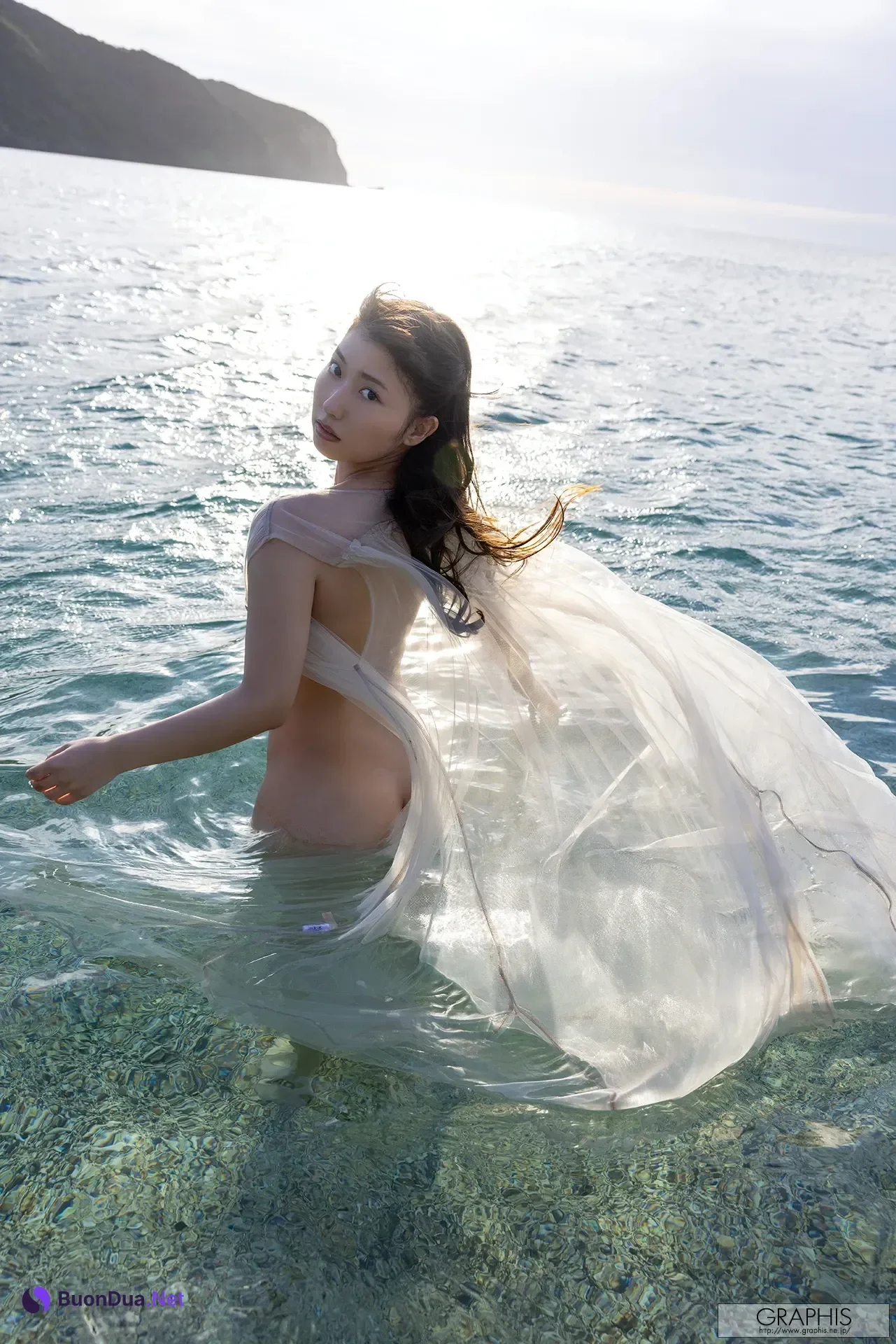 Miyu Aizawa 逢沢みゆ, Graphis Limited Edition New Year Special 2026 - Photo 18