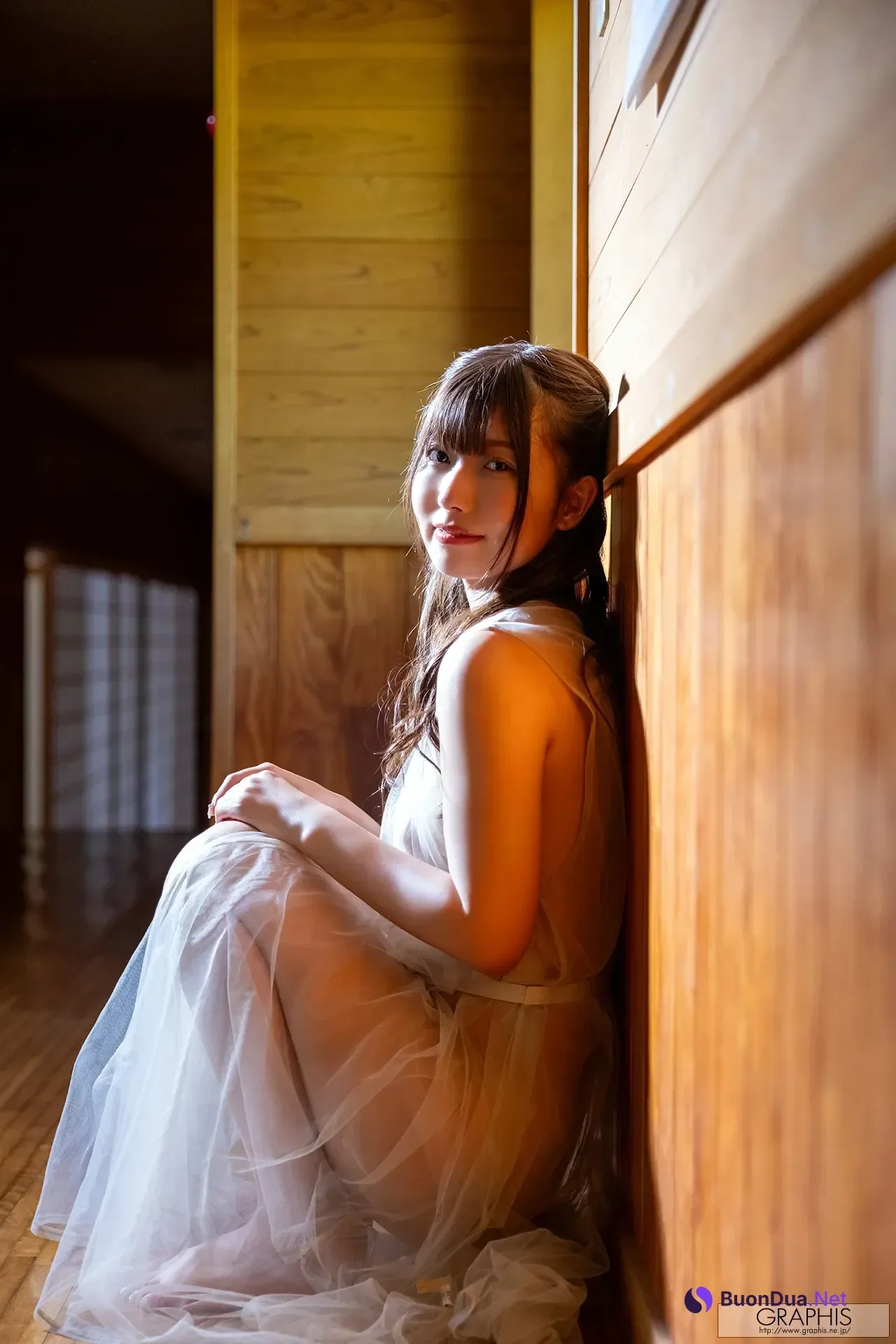 Miyu Aizawa 逢沢みゆ, Graphis Limited Edition New Year Special 2026 - Photo 5