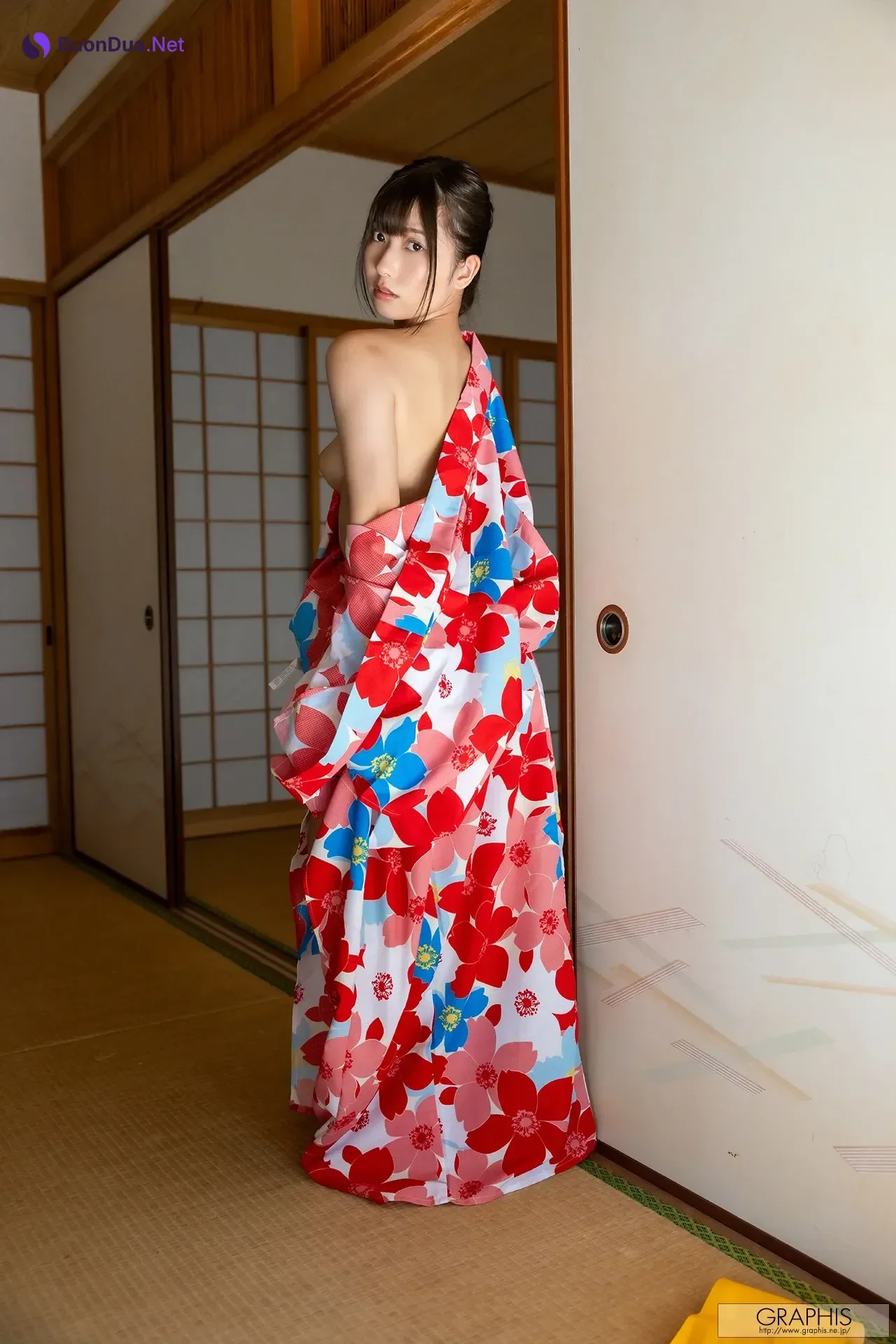 Miyu Aizawa 逢沢みゆ, Graphis New Year’s Holiday Special 2026 Vol.06 - Photo 11