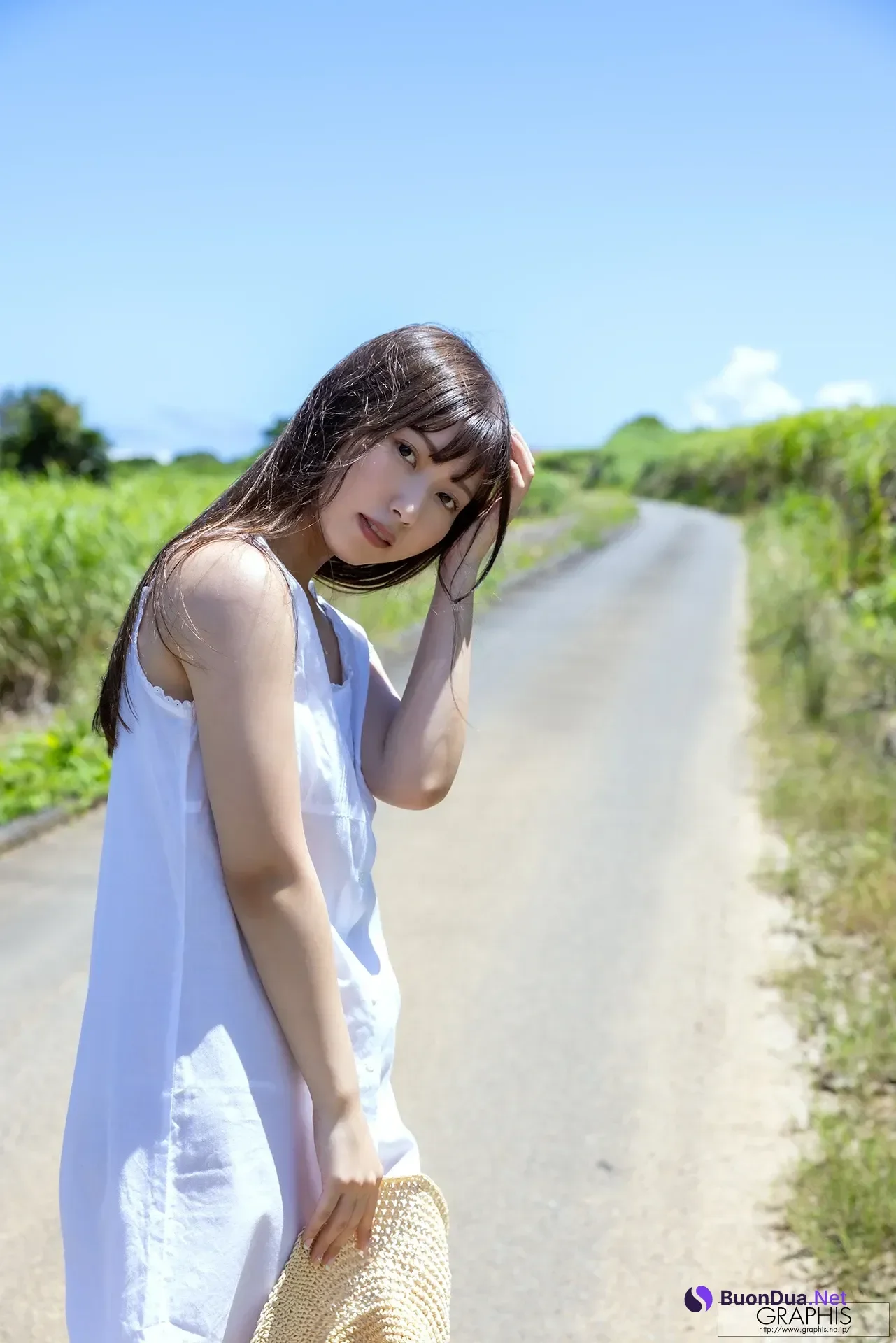 Miyu Aizawa 逢沢みゆ, Graphis New Year’s Holiday Special 2026 Vol.1-2 - Photo 5