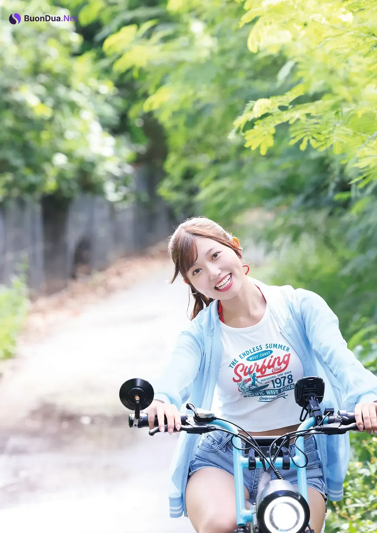 Miyu Aizawa 逢沢みゆ – 写真集 「Me=You」 - Photo 3