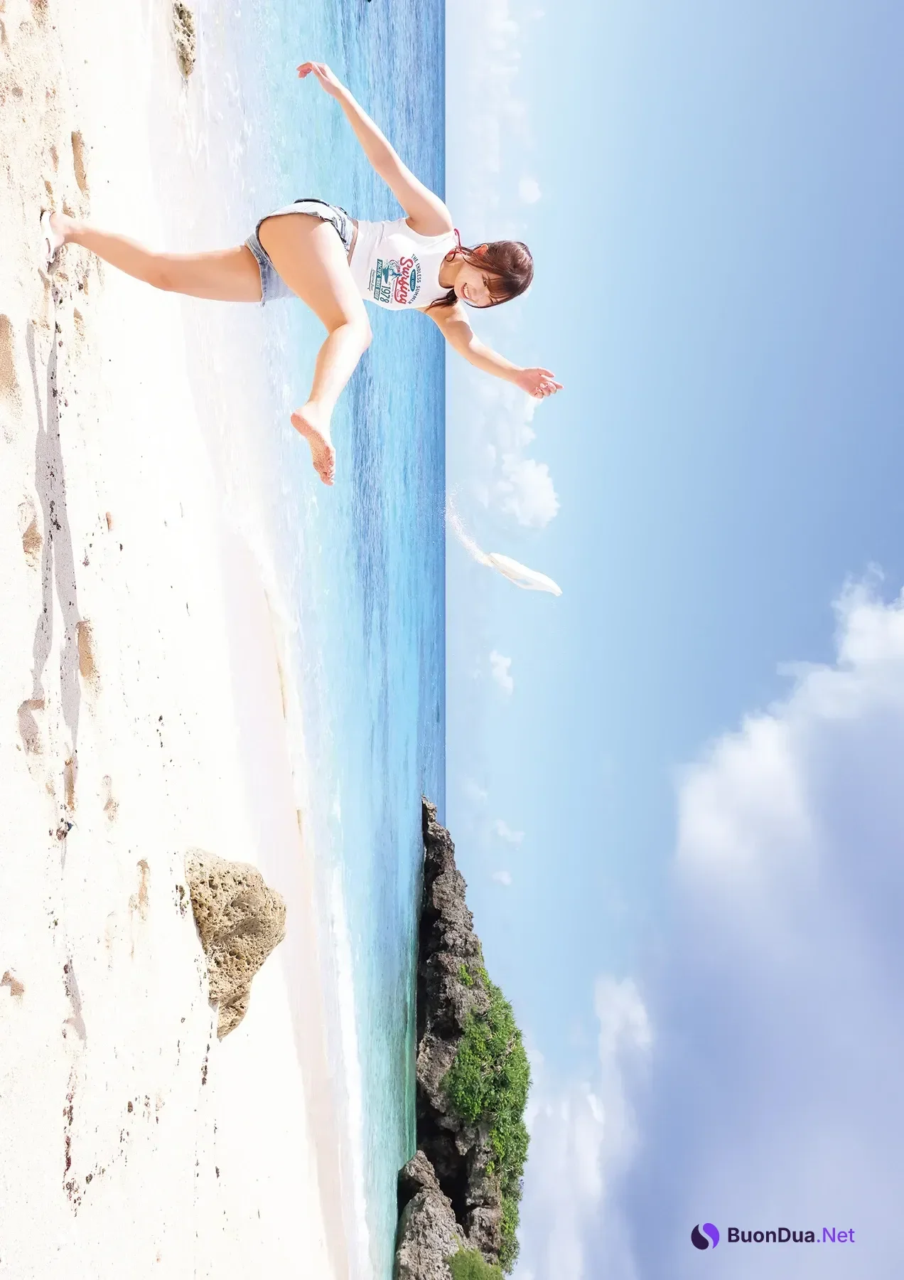 Miyu Aizawa 逢沢みゆ – 写真集 「Me=You」 - Photo 7