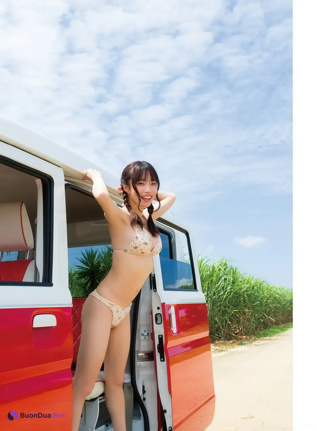 Miyu Kishi 岸みゆ, 1st 写真集 『Tinto』 Set.03 - Photo 10