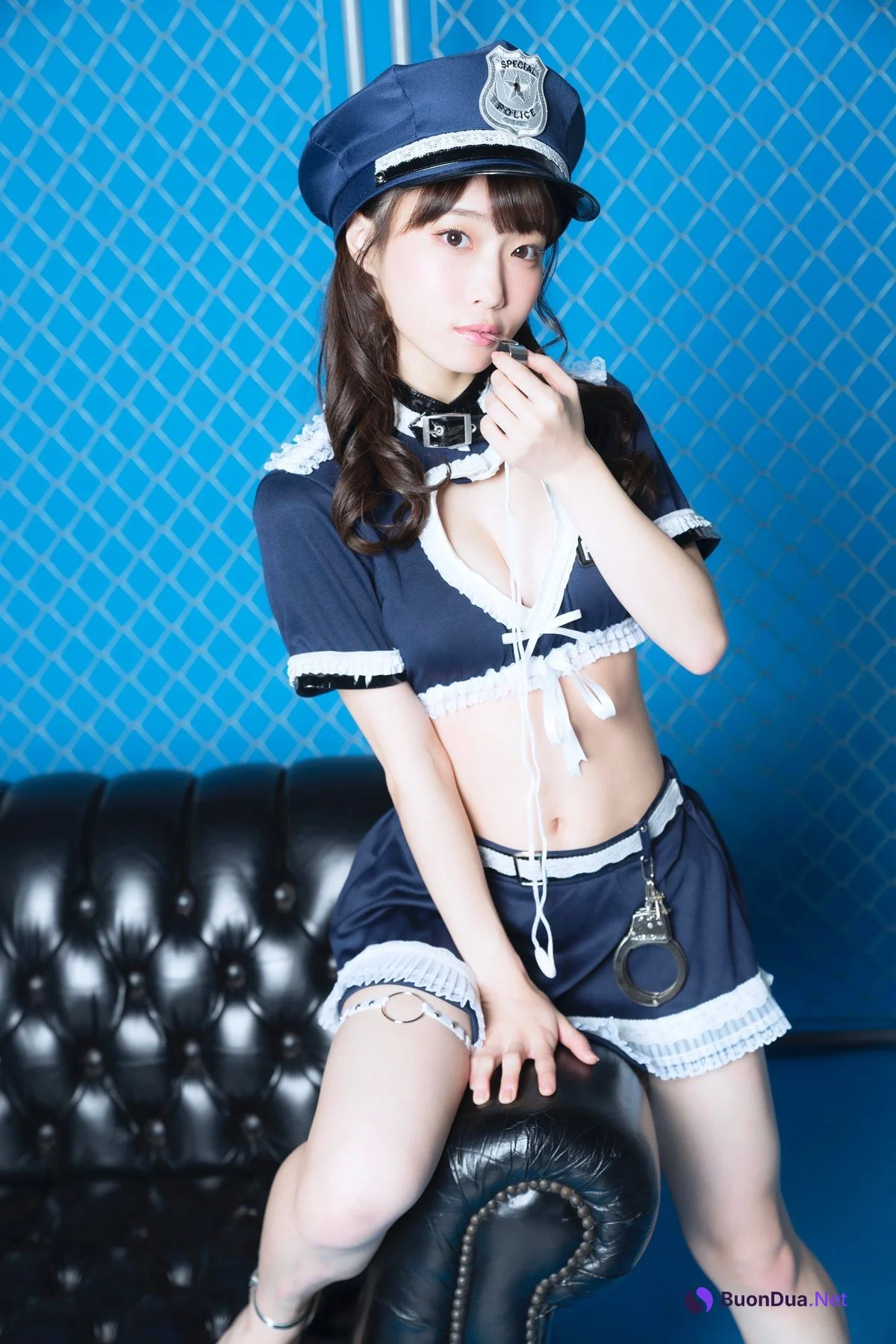 Miyu Kishi 岸みゆ, Big Comic Spirits 2021 No.49 (ビッグコミックスピリッツ 2021年49号) - Photo 4