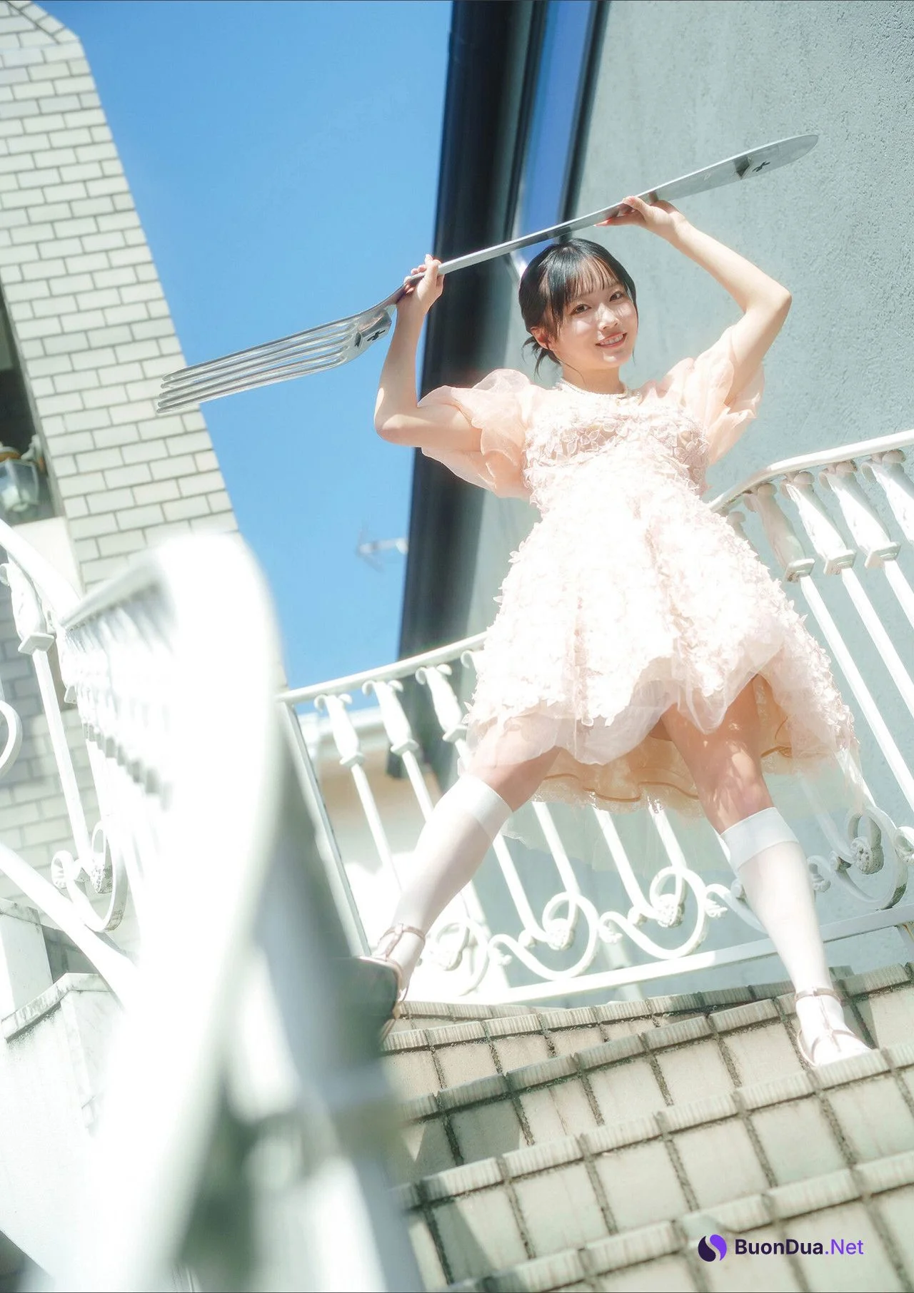 Miyu Kishi 岸みゆ, DOLCEデジタル写真集 「ちっちゃくないもん。」 Set.03 - Photo 2