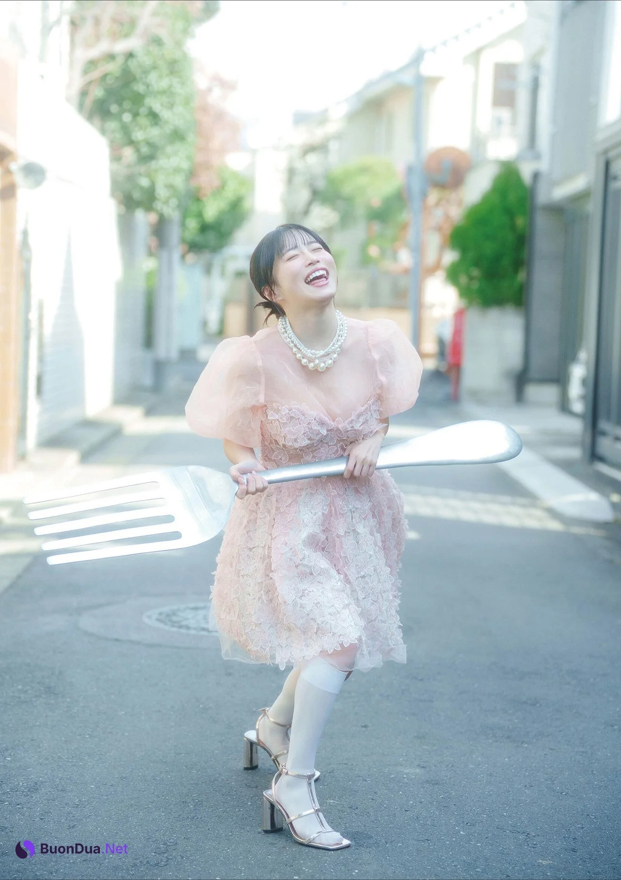 Miyu Kishi 岸みゆ, DOLCEデジタル写真集 「ちっちゃくないもん。」 Set.03 - Photo 6
