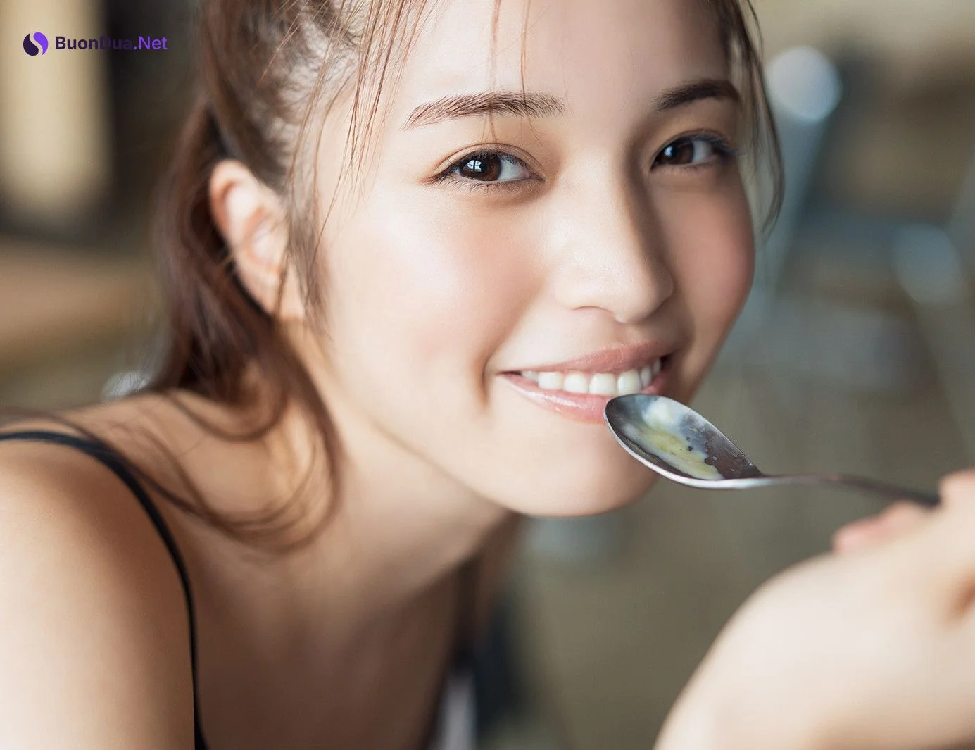 Miyu Murashima 村島未悠, デジタル限定 YJ Photo Book 「残暑お見舞い申し上げます。」 Set.01 - Photo 4
