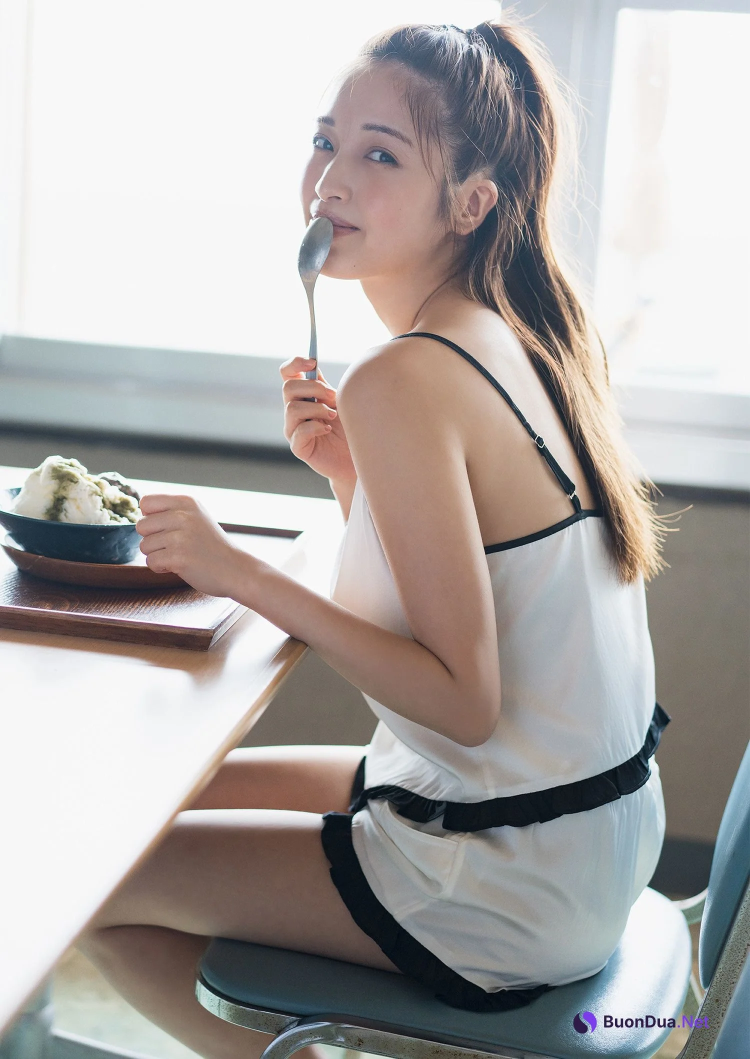 Miyu Murashima 村島未悠, デジタル限定 YJ Photo Book 「残暑お見舞い申し上げます。」 Set.01 - Photo 5