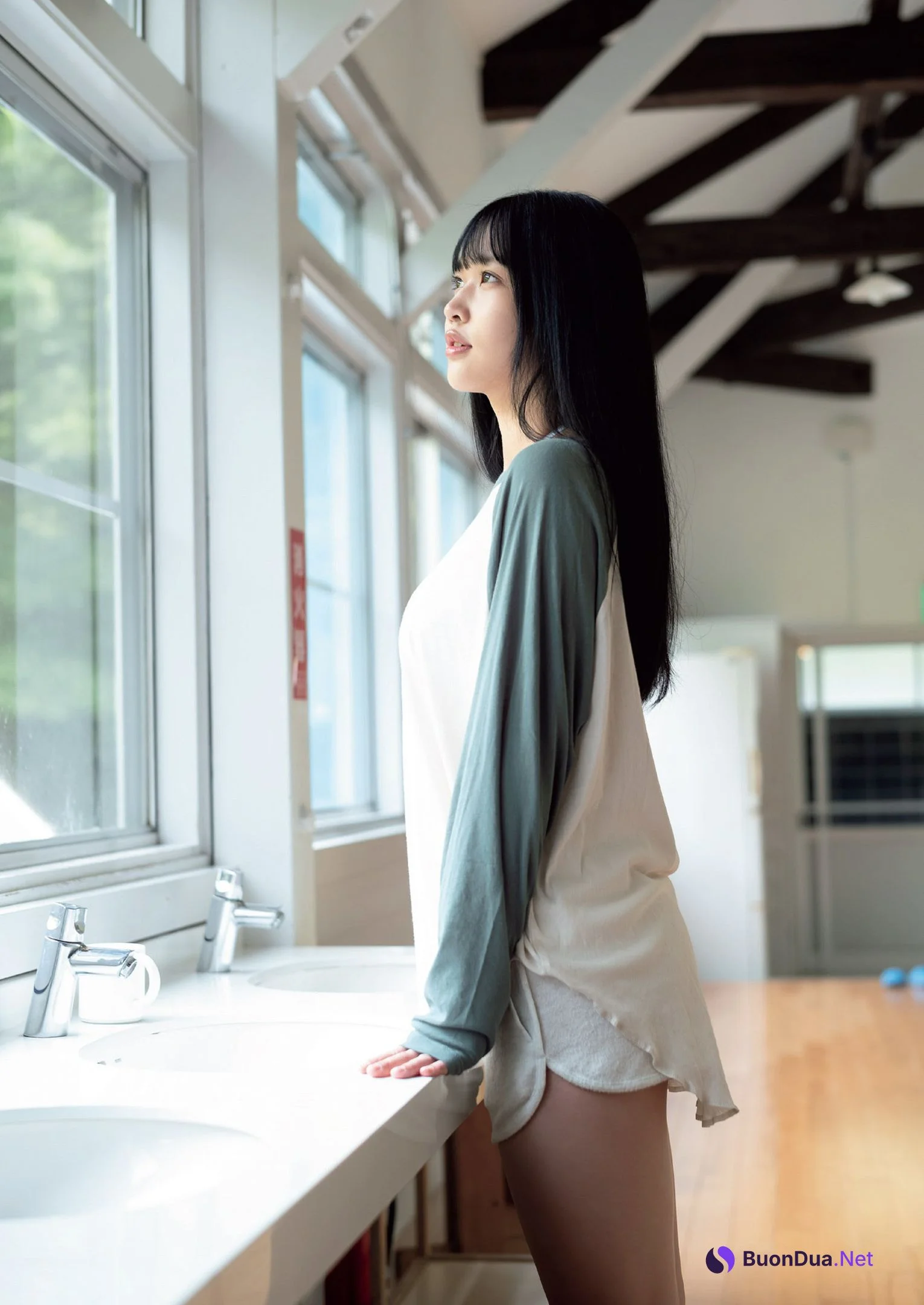 Miyuka Minami 南みゆか, Weekly Playboy 2022 No.32 (週刊プレイボーイ 2022年32号) - Photo 7
