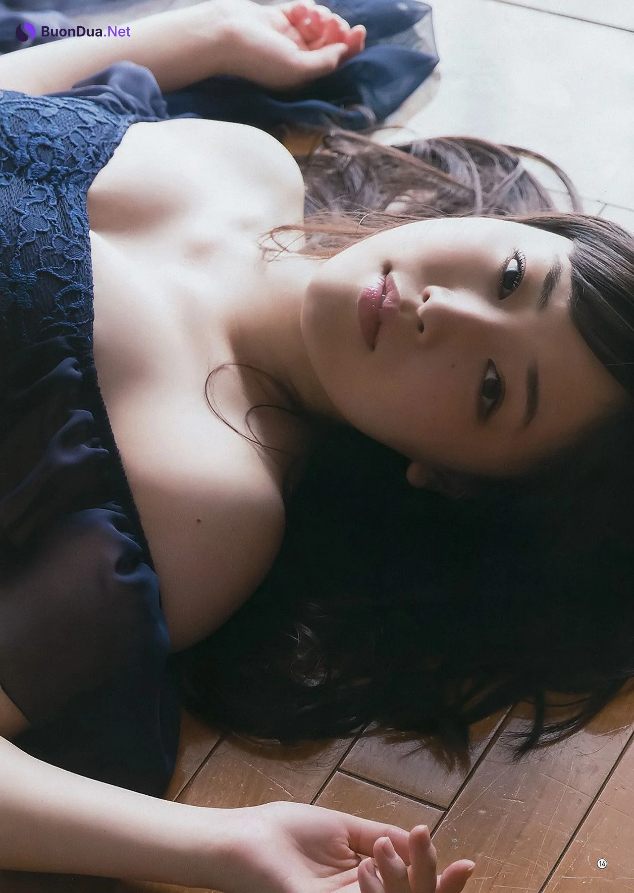 Mizuki Fukumura 譜久村聖, Young Gangan 2017 No.20 (ヤングガンガン 2017年20号) - Photo 11
