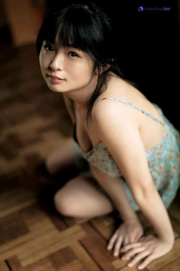 Mizuki Saiba 西葉瑞希, Young Jump 2019 No.40 (ヤングジャンプ 2019年40号) - Photo 2