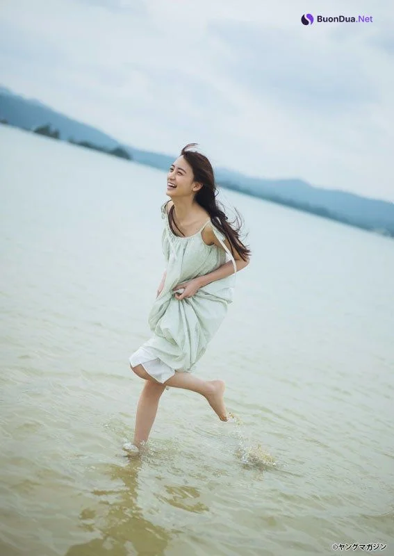 Mizuki Yamamoto 山本美月, Young Magazine 2019 No.29 (ヤングマガジン 2019年29号) - Photo 3