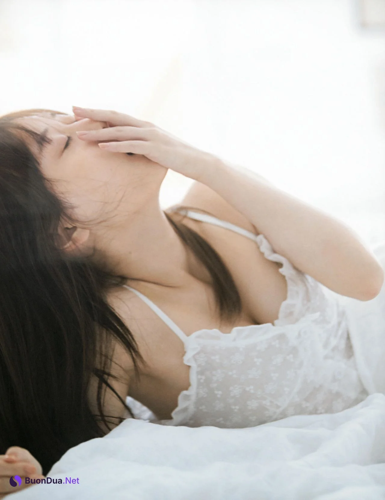 Mizuki Yamashita 山下美月, 1st写真集 「忘れられない人」 Set.02 - Photo 9