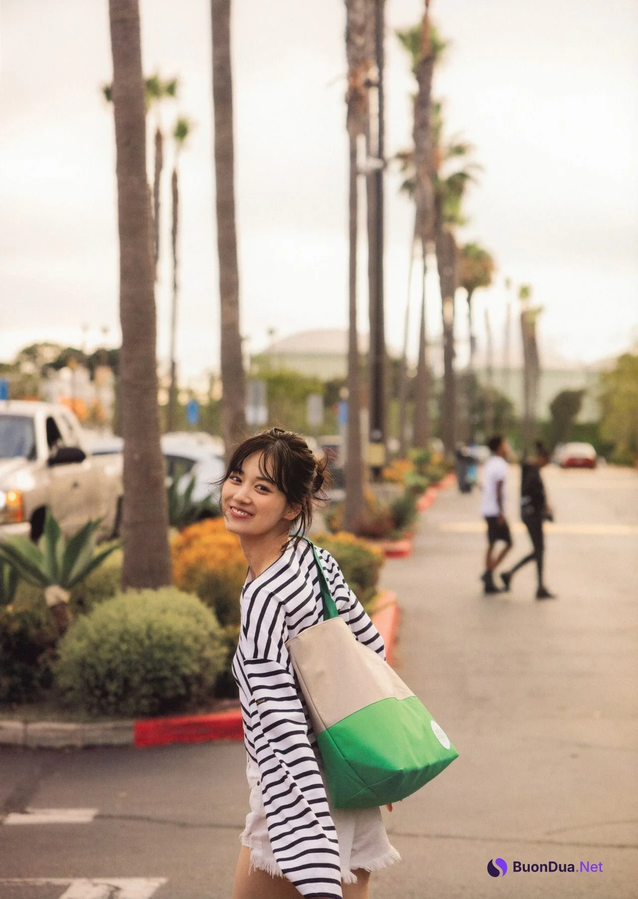 Mizuki Yamashita 山下美月, 2nd 写真集 「ヒロイン Heroine」 Set.02 - Photo 19