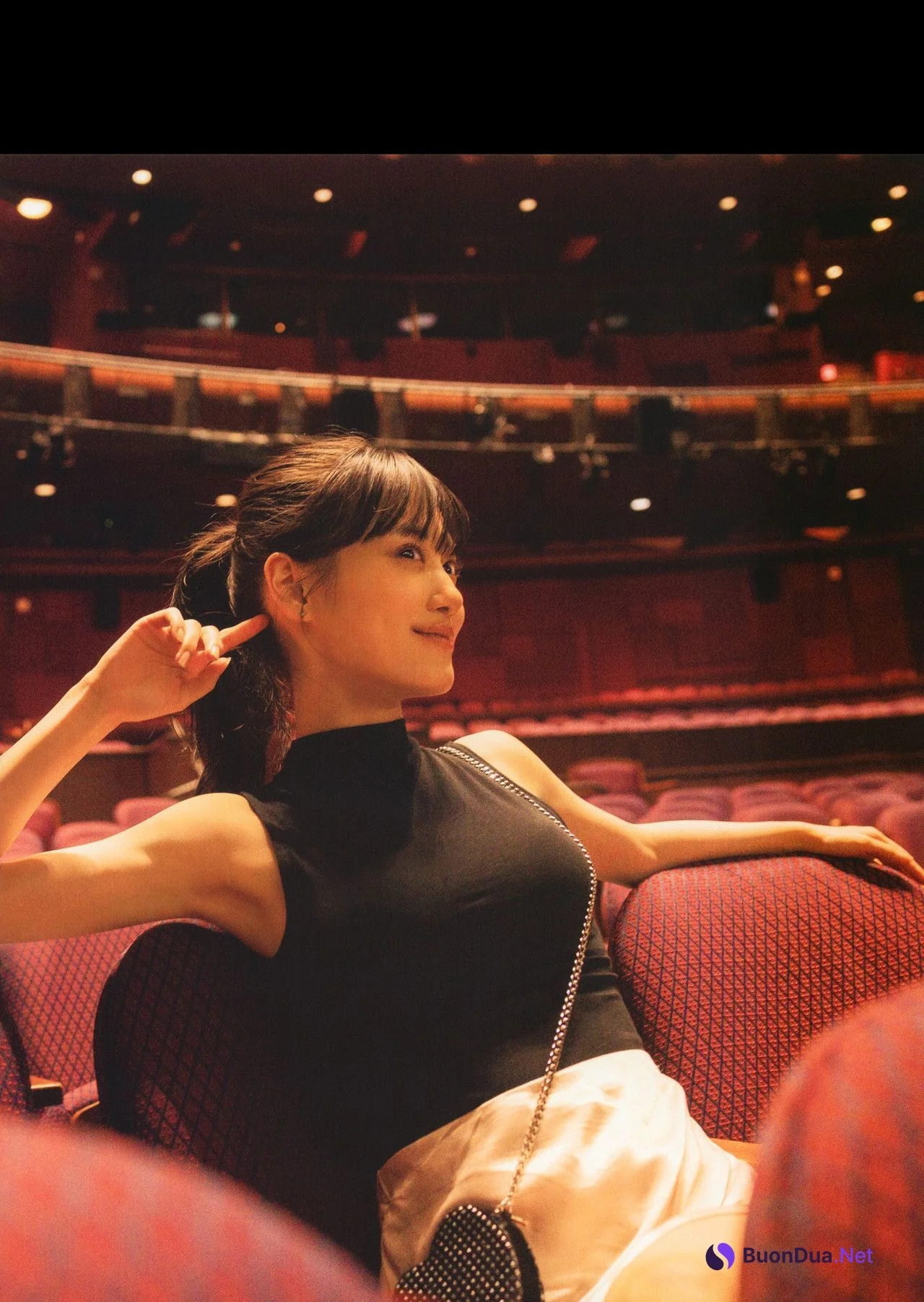 Mizuki Yamashita 山下美月, 2nd 写真集 「ヒロイン Heroine」 Set.04 - Photo 13