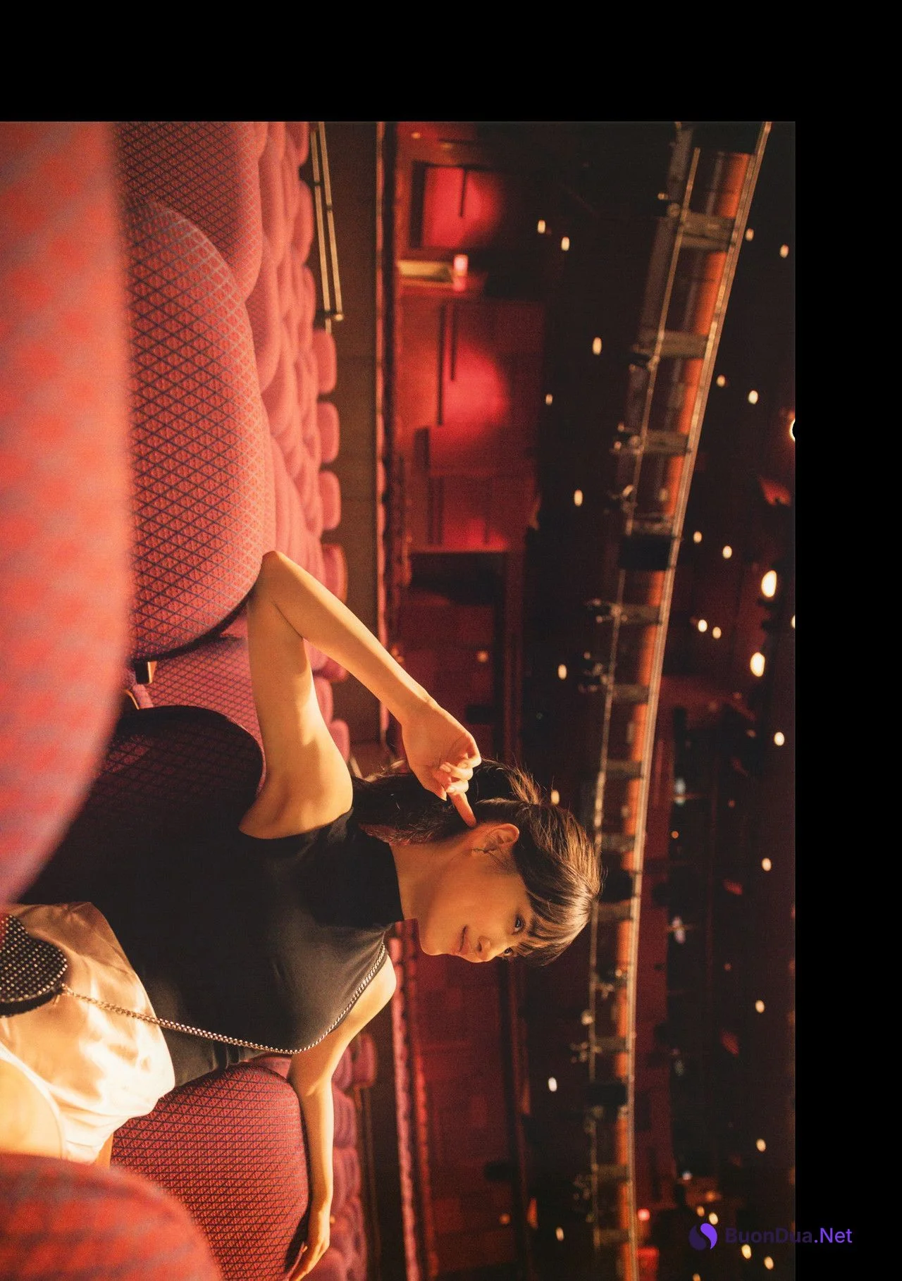 Mizuki Yamashita 山下美月, 2nd 写真集 「ヒロイン Heroine」 Set.04 - Photo 14