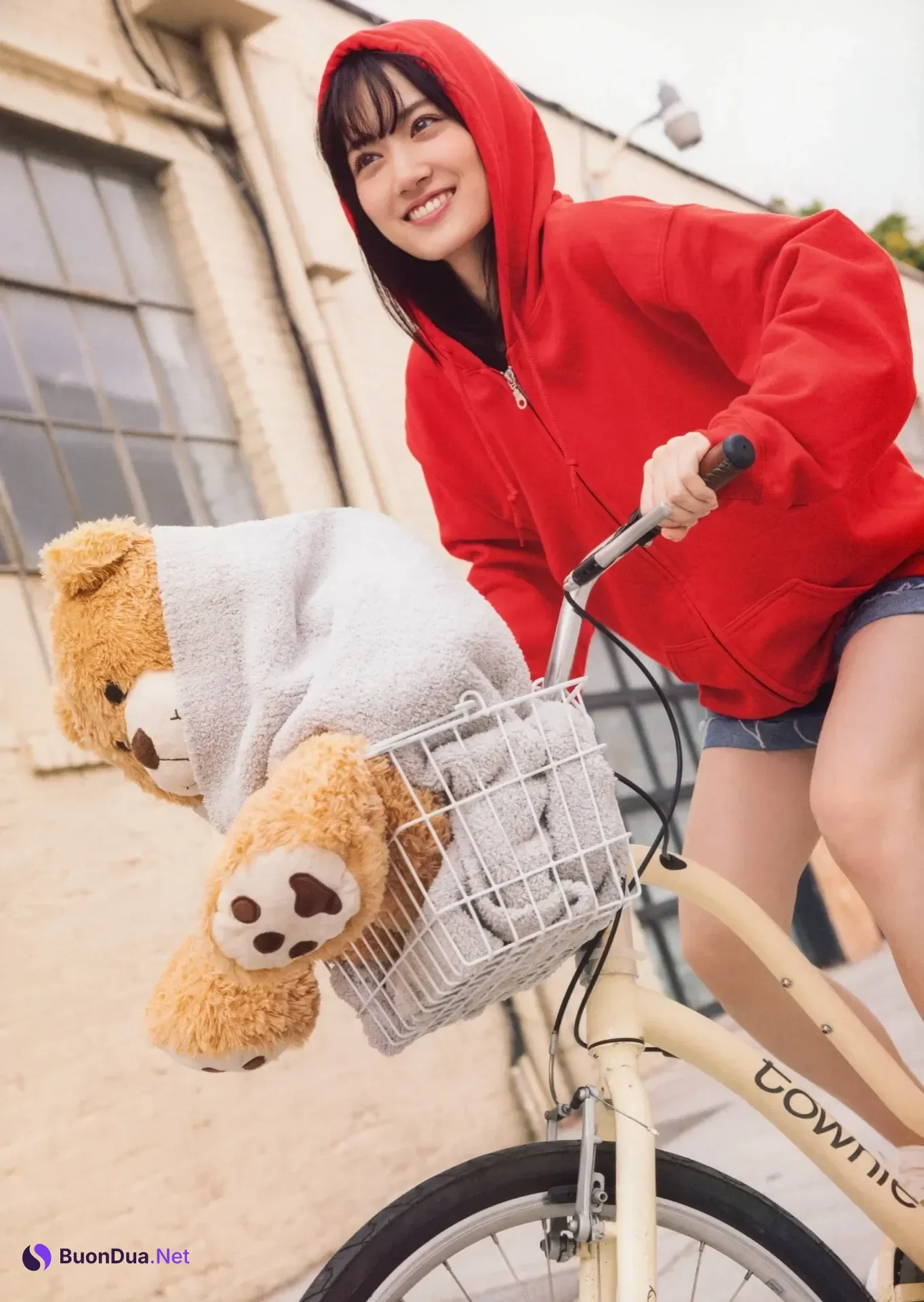 Mizuki Yamashita 山下美月, 2nd写真集 「ヒロイン」 Set.03 - Photo 2