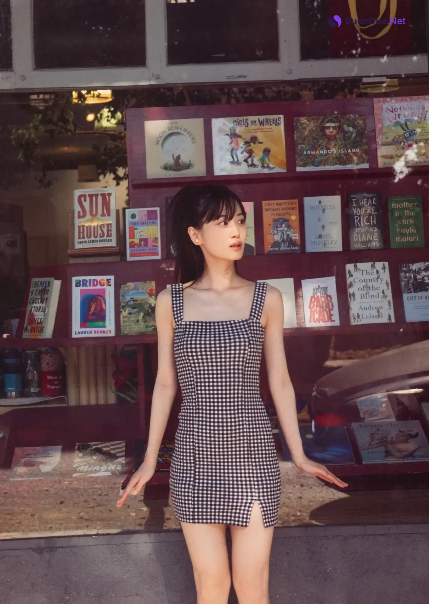 Mizuki Yamashita 山下美月, 2nd写真集 「ヒロイン」 Set.03 - Photo 9