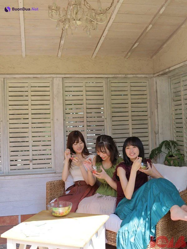 Mizuki Yamashita 山下美月, Hinako Kitano 北野日奈子, Sakura Endo 遠藤さくら, BOMB! 2019.10 (ボム 2019年10月号) - Photo 16