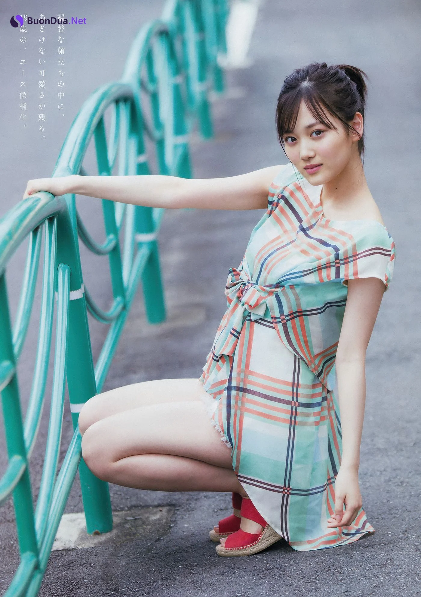 Mizuki Yamashita 山下美月, Young Magazine 2018 No.47 (ヤングマガジン 2018年47号) - Photo 4