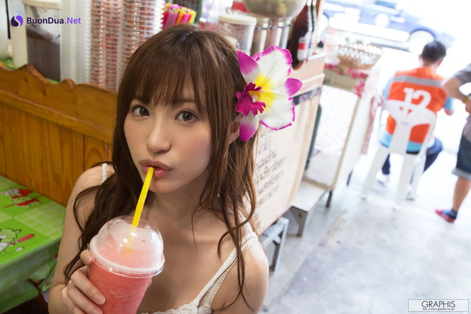 Moe Amatsuka 天使もえ, [Graphis] Gals 「Tropiacl Summer!」 Vol.01 - Photo 6