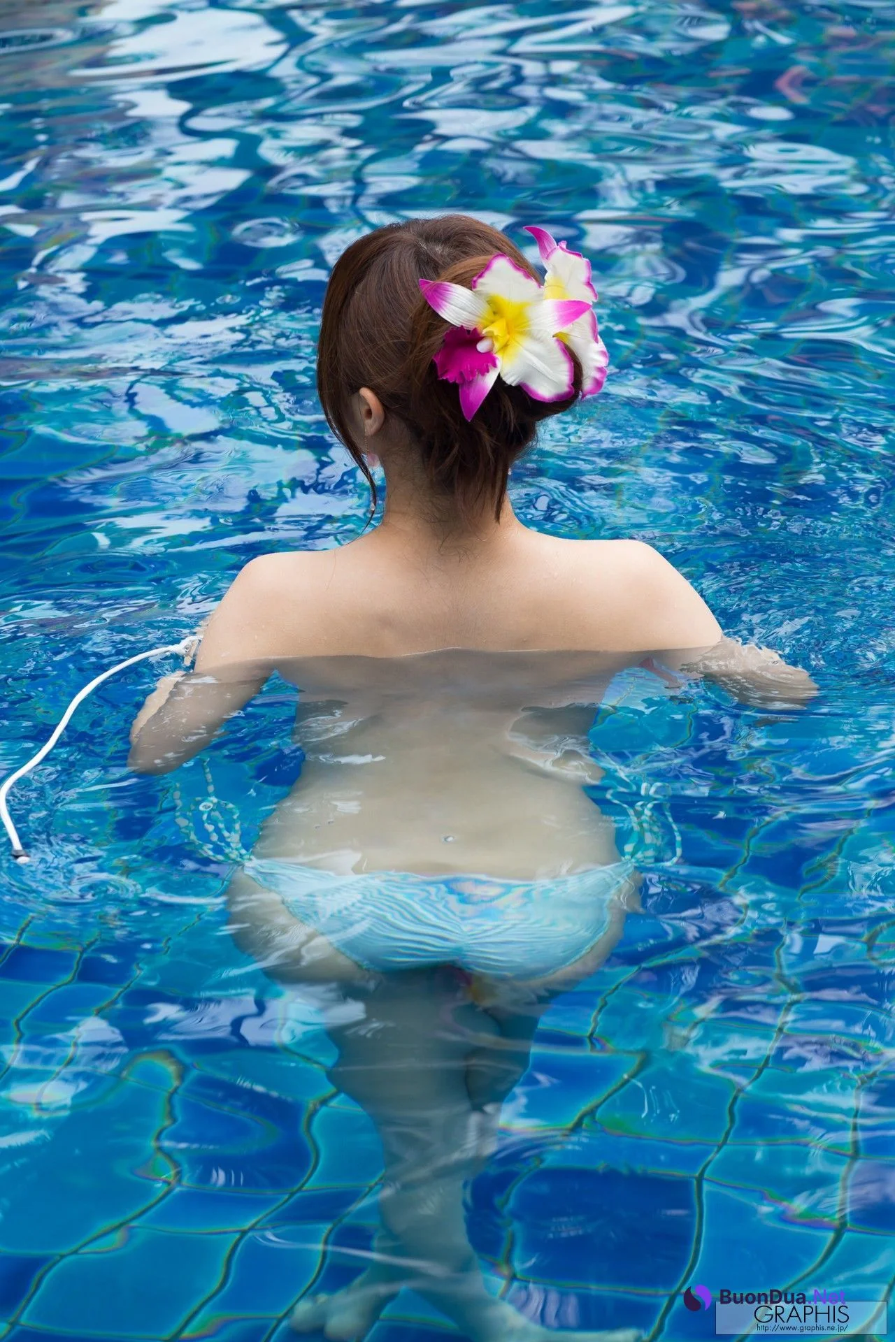 Moe Amatsuka 天使もえ, [Graphis] Gals 「Tropiacl Summer!」 Vol.04 - รูปภาพ 17