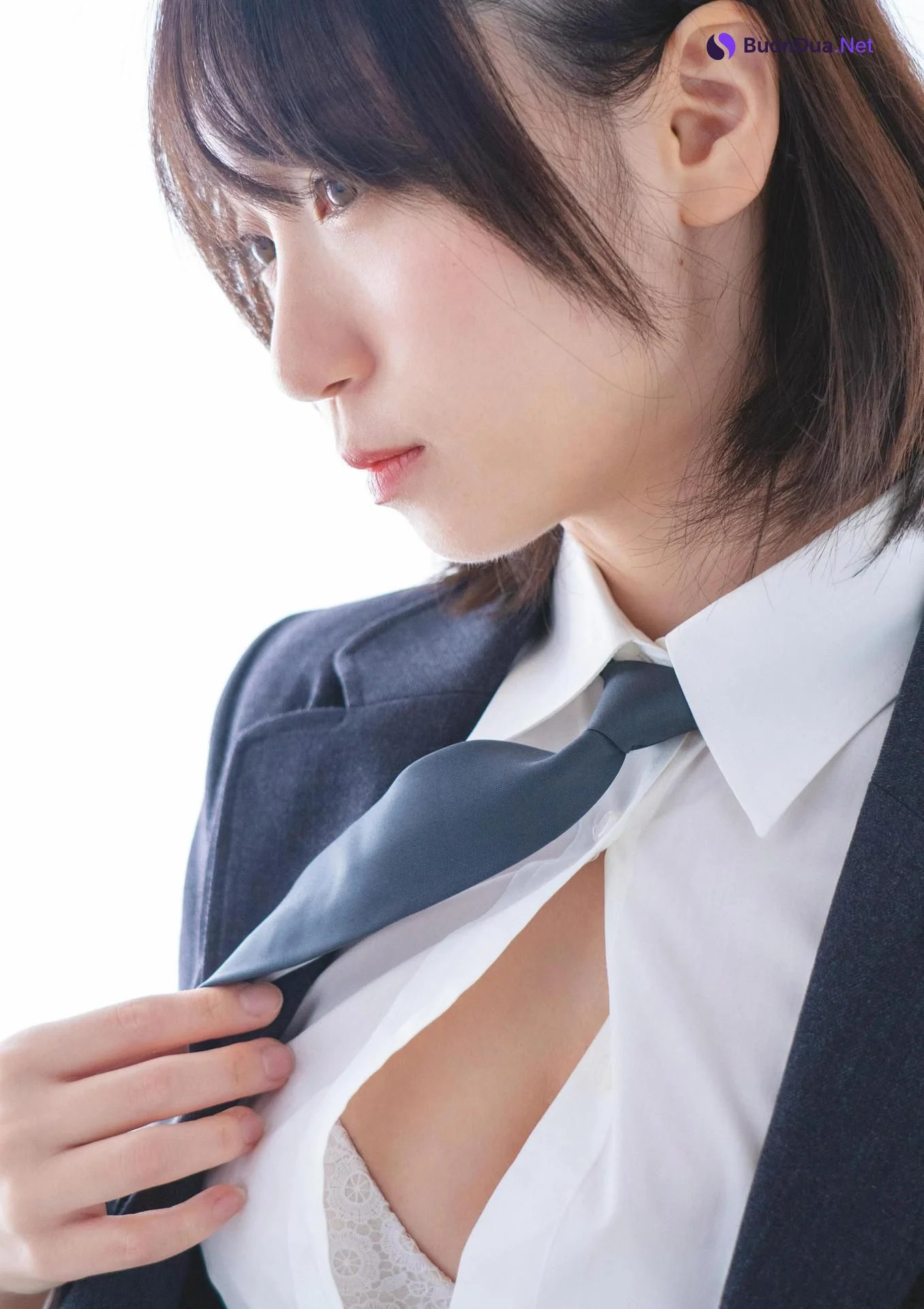 Moe Iori 伊織もえ, 写真集 1億3000万人の黒タイツ星人！黒だ白だ正義だ悪だ関係ないッ！！パンツが正義を守るお♥ Set 01 - 사진 4