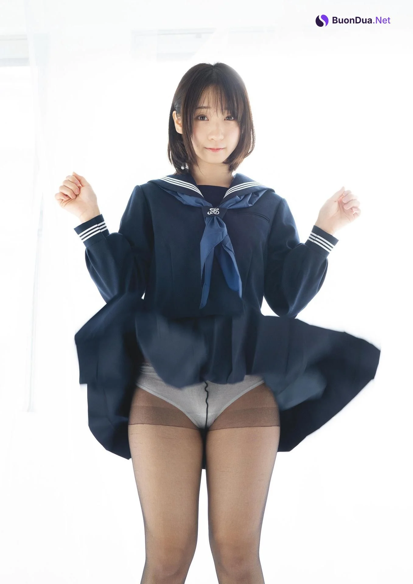 Moe Iori 伊織もえ, 写真集 1億3000万人の黒タイツ星人！黒だ白だ正義だ悪だ関係ないッ！！パンツが正義を守るお♥ Set 02 - Photo 16