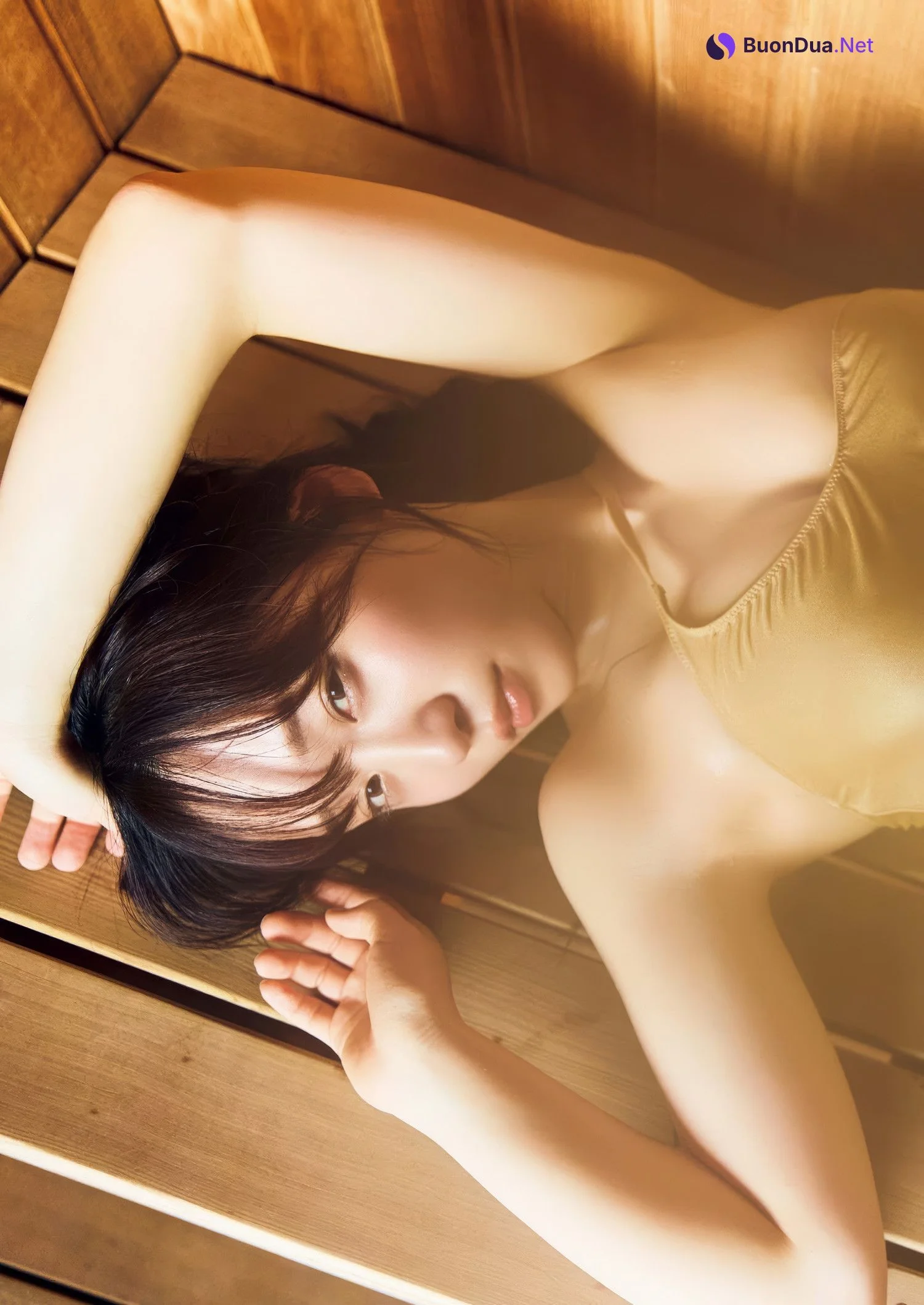 Moe Iori 伊織もえ, Big Comic Spirits 2025 No.23 (ビッグコミックスピリッツ 2025年23号) - Photo 15