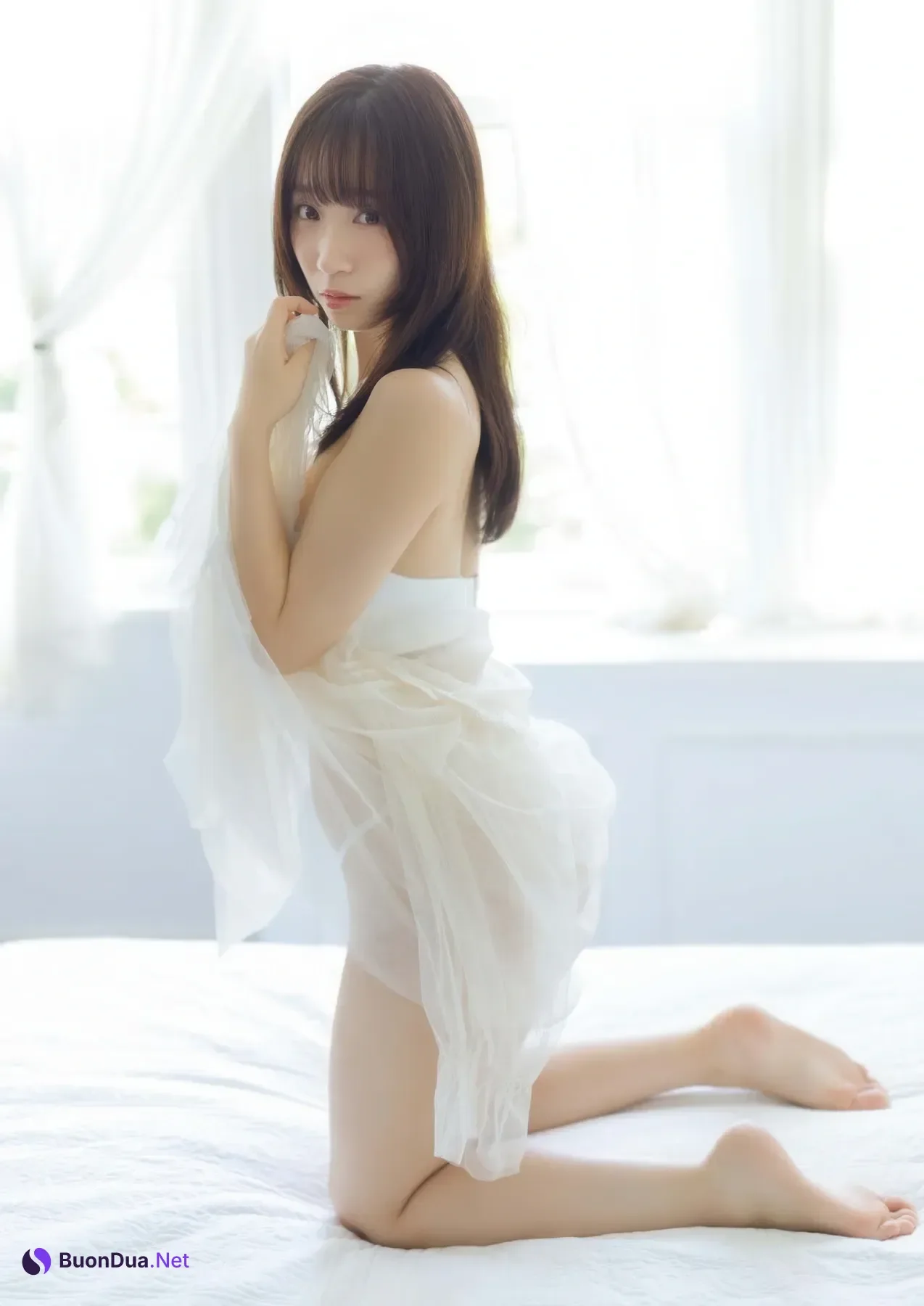 Moe Iori 伊織もえ, Big Comic Spirits 2026 No.2・3 (ビッグコミックスピリッツ 2026年2・3号) - Photo 9
