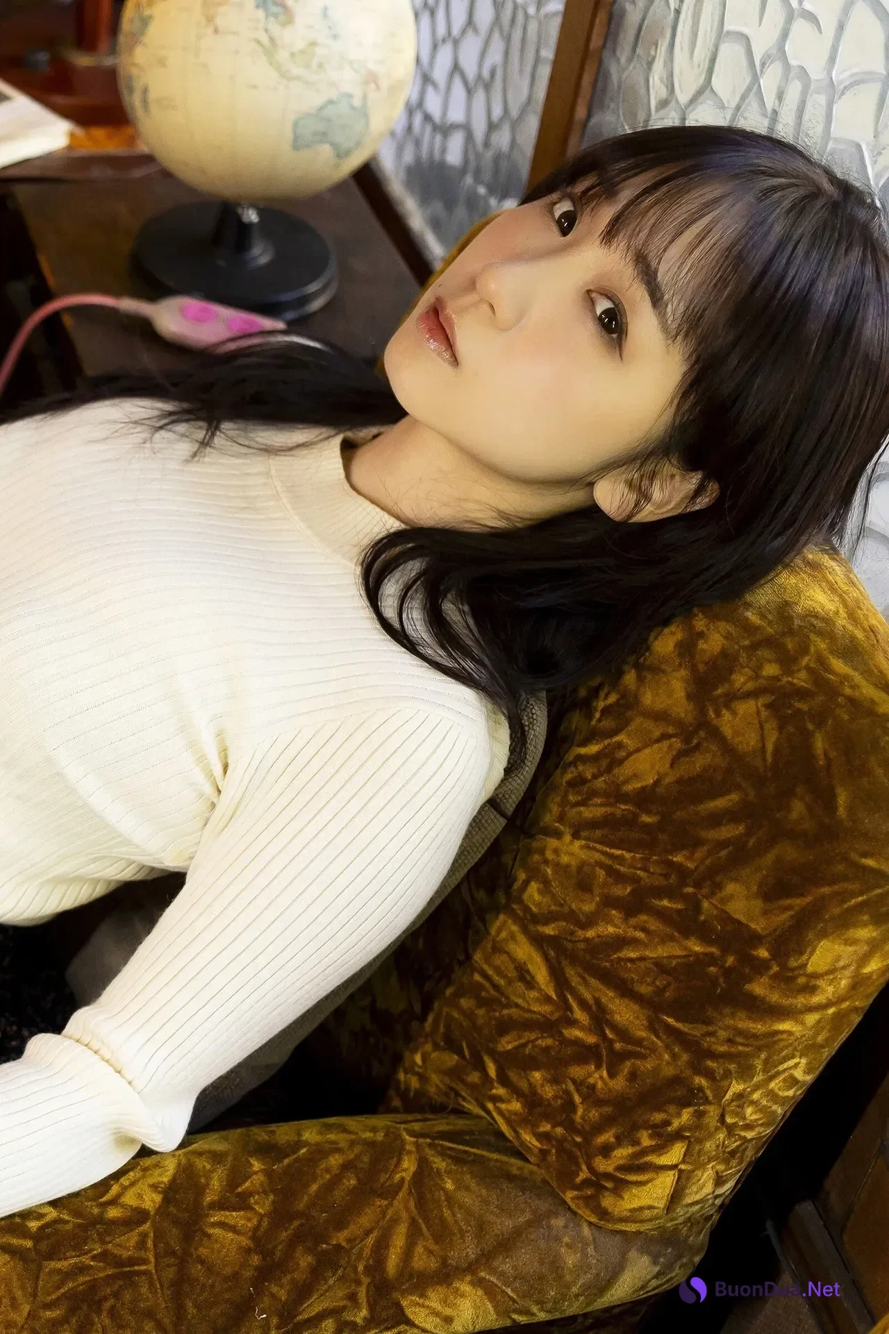 Moe Iori 伊織もえ, 漫画アクションデジタル写真集 「一泊二日、一緒にいよう」 Set.02 - 写真 2