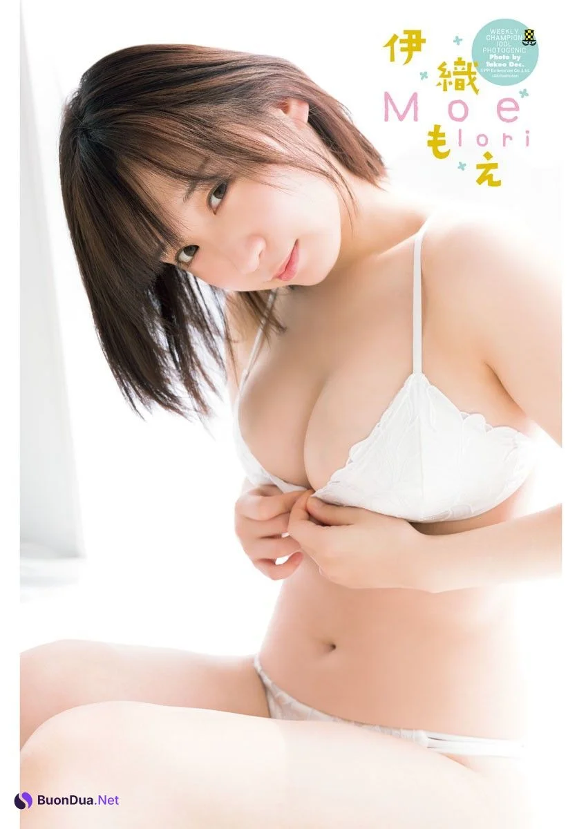 Moe Iori 伊織もえ, Shonen Champion 2023 No.24 (少年チャンピオン 2023年24号) - Photo 6