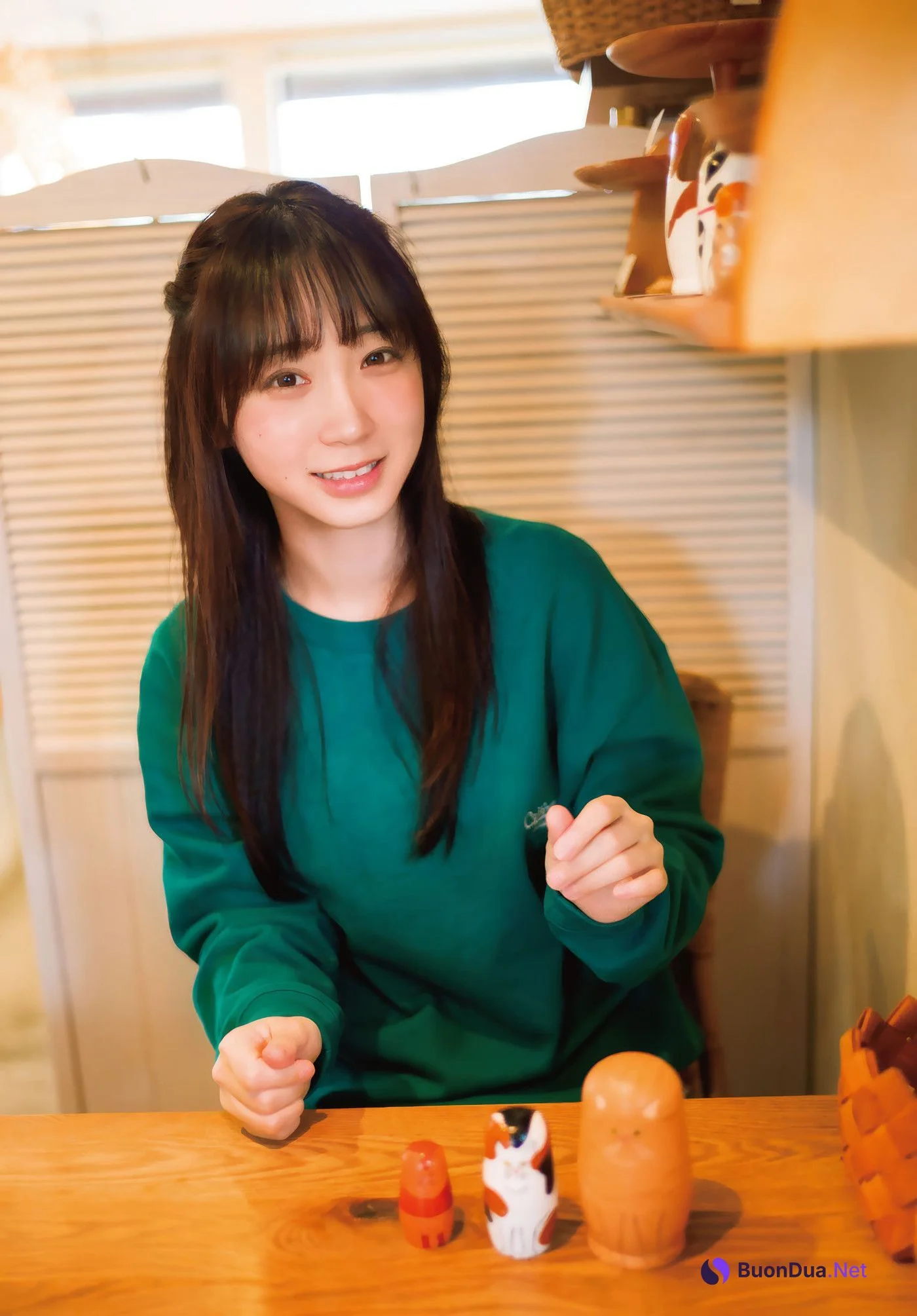 Moe Iori 伊織もえ, Shonen Magazine 2025 No.20 (週刊少年マガジン 2025年20号) - Photo 9