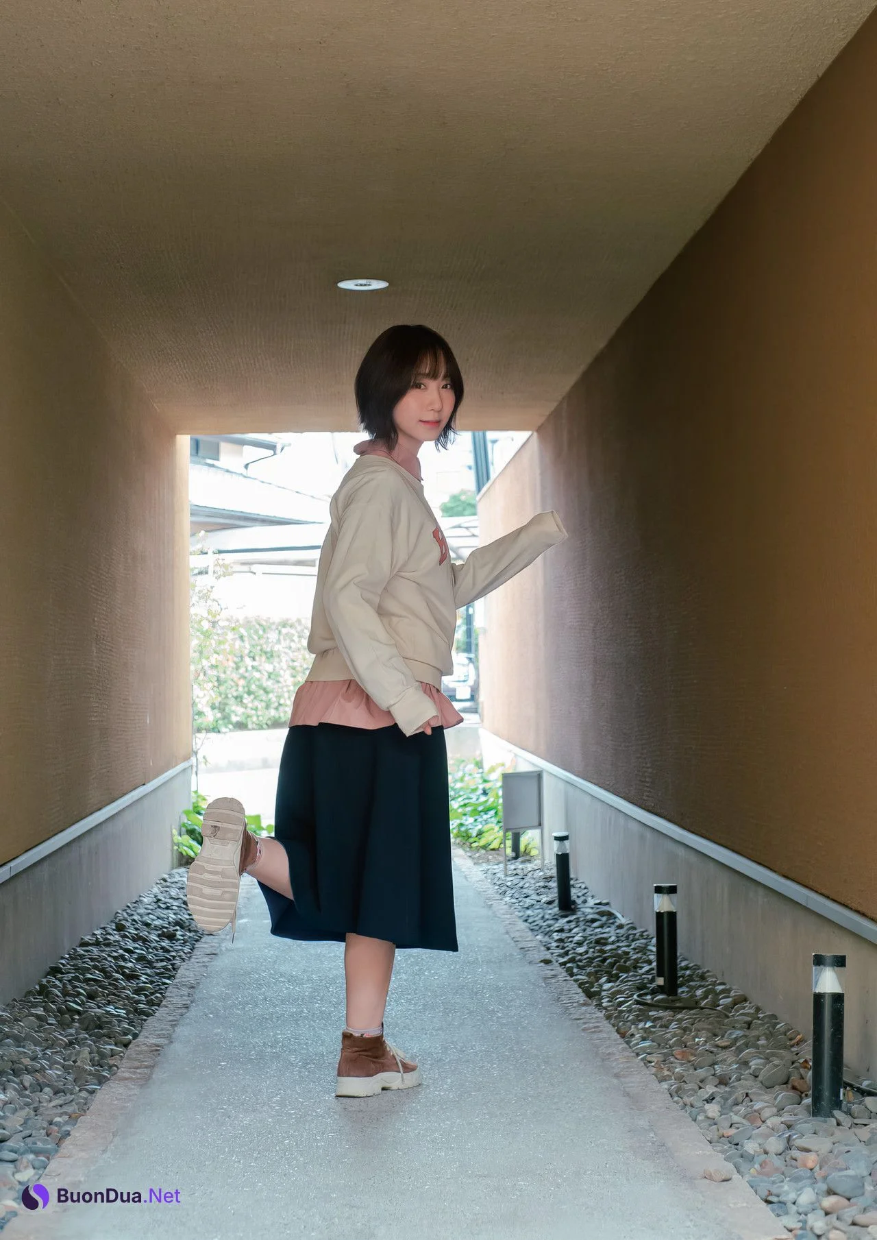 Moe Iori 伊織もえ, 写真集 [りんりんいおりん 冬の伊織 Vol.2] Set.01 - Photo 7
