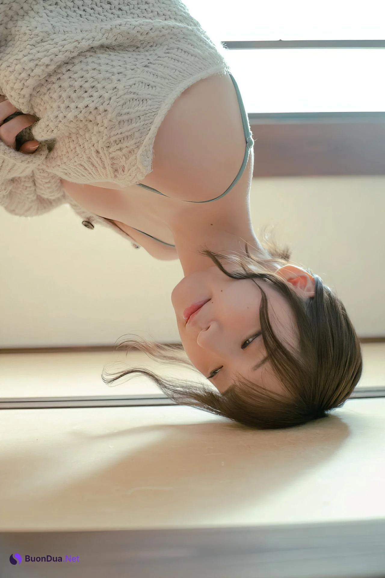 Moe Iori 伊織もえ, 写真集 [りんりんいおりん 冬の伊織 Vol.2] Set.02 - 照片 13