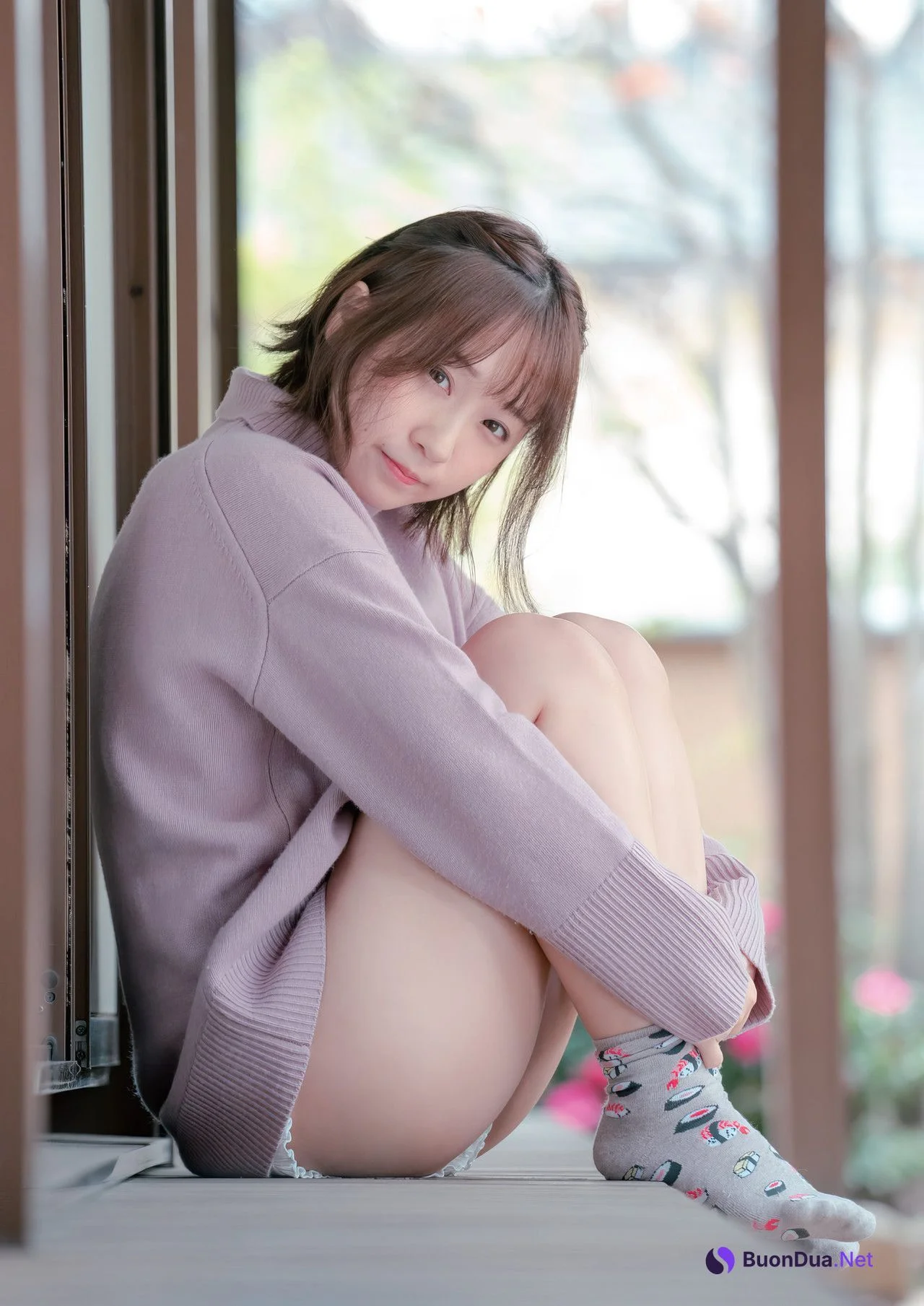 Moe Iori 伊織もえ, 写真集 [りんりんいおりん 冬の伊織 Vol.2] Set.03 - Photo 2