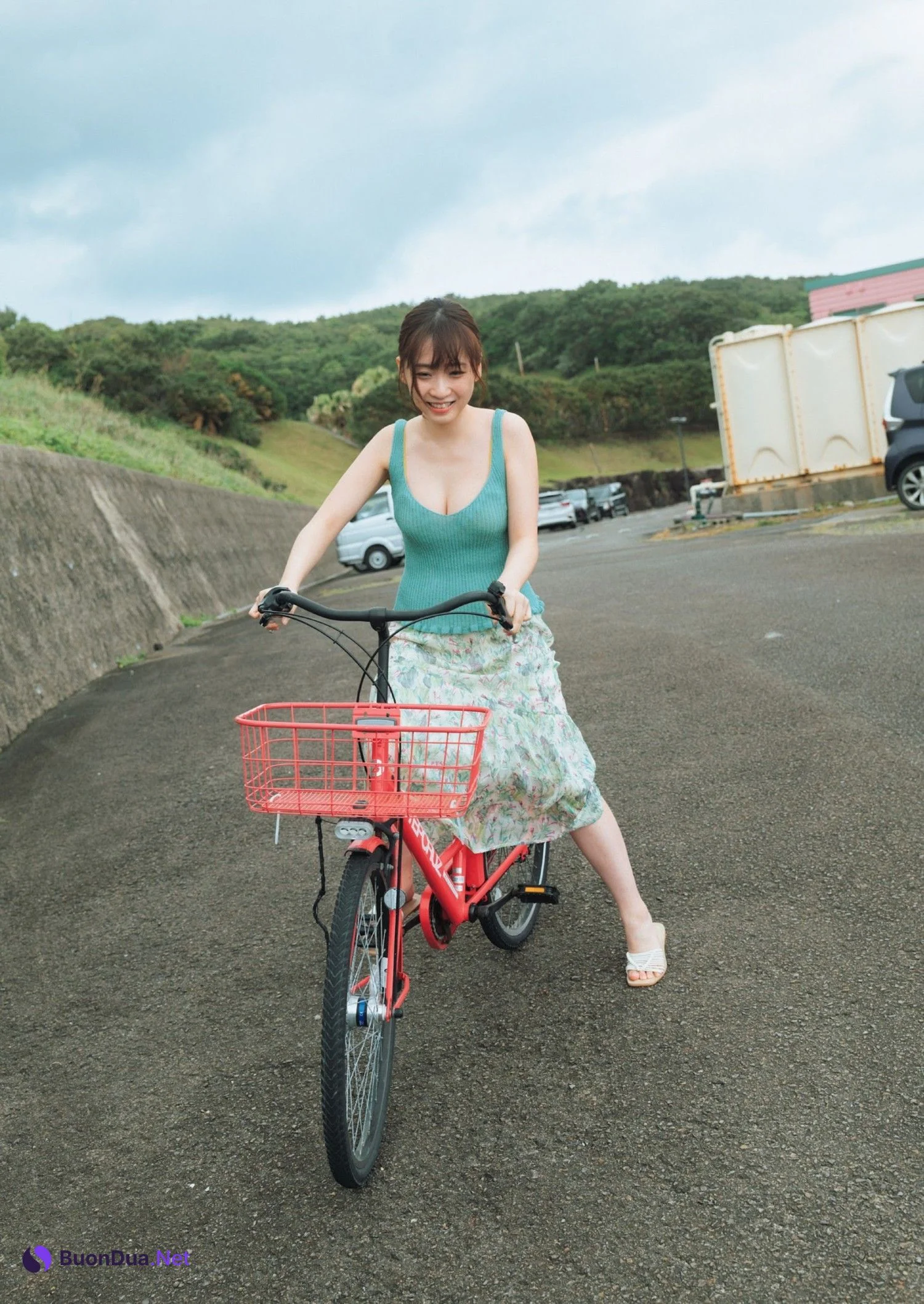 Moe Iori 伊織もえ, Weekly Playboy 2023 No.25 (週刊プレイボーイ 2023年25号) - Photo 6