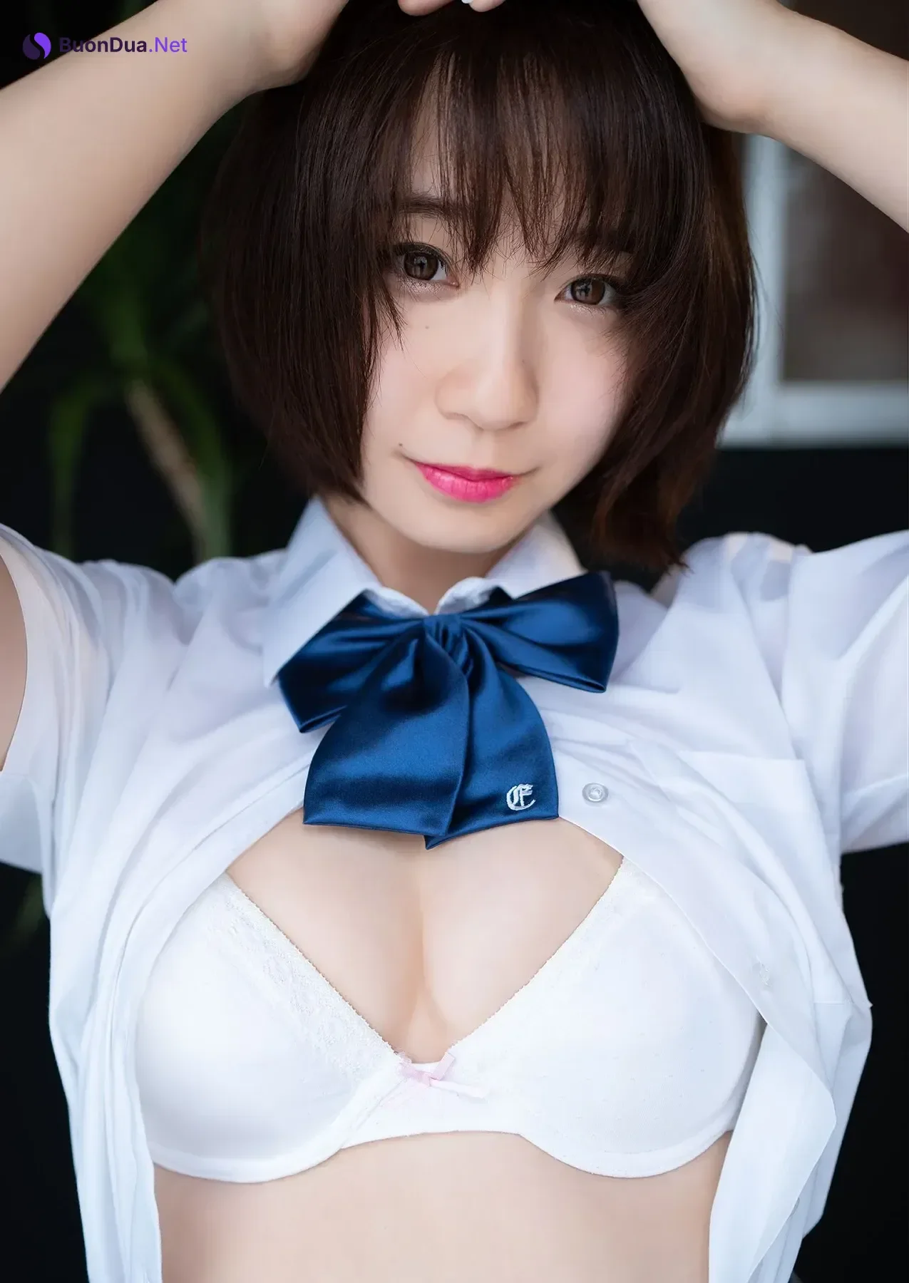 Moe Iori 伊織もえ – デジタル限定 YJ Photo Book 「制服はちゃんと着なさーい!!」 - Photo 11