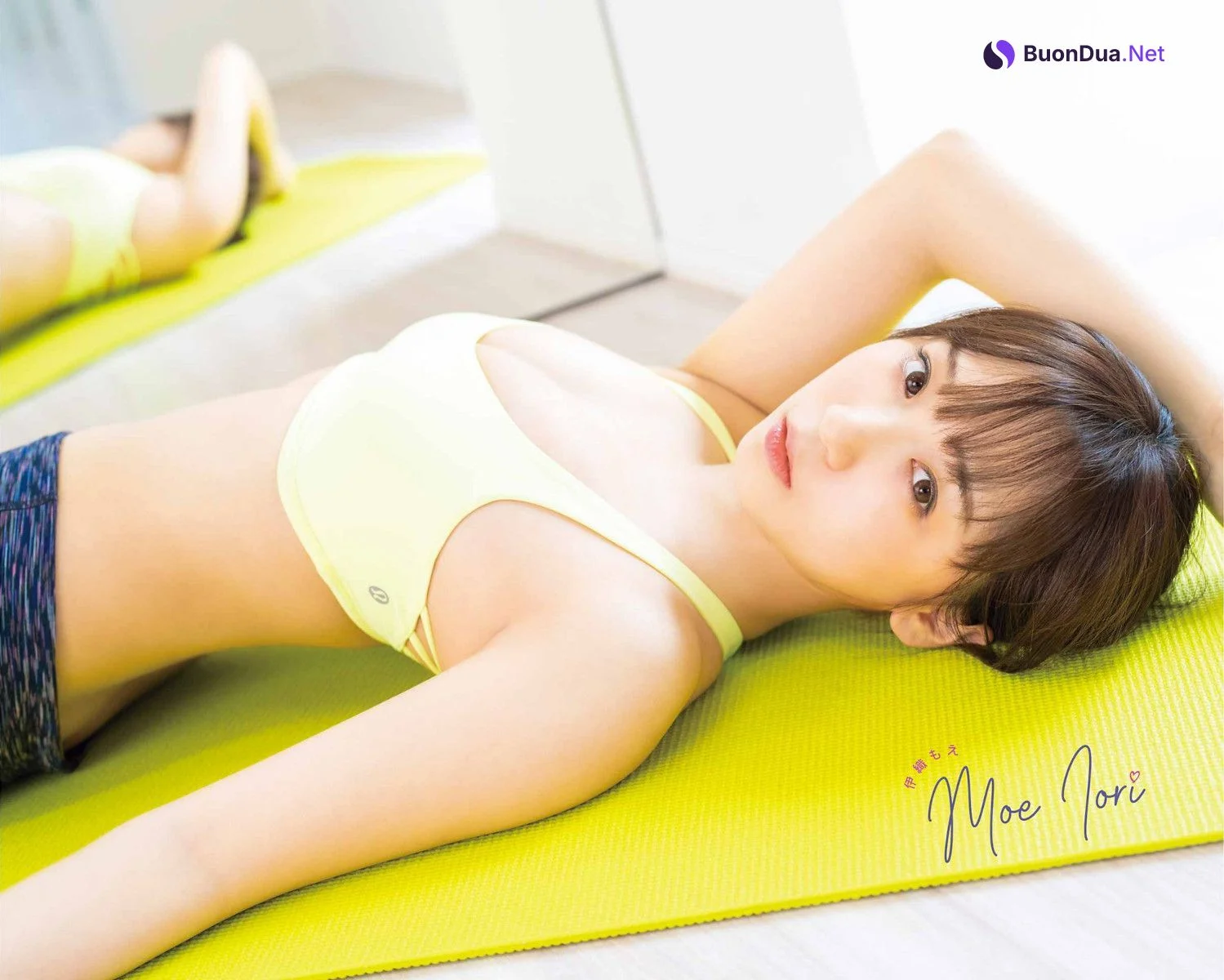 Moe Iori 伊織もえ, Young Gangan 2022 No.12 (ヤングガンガン 2022年12号) - รูปภาพ 3