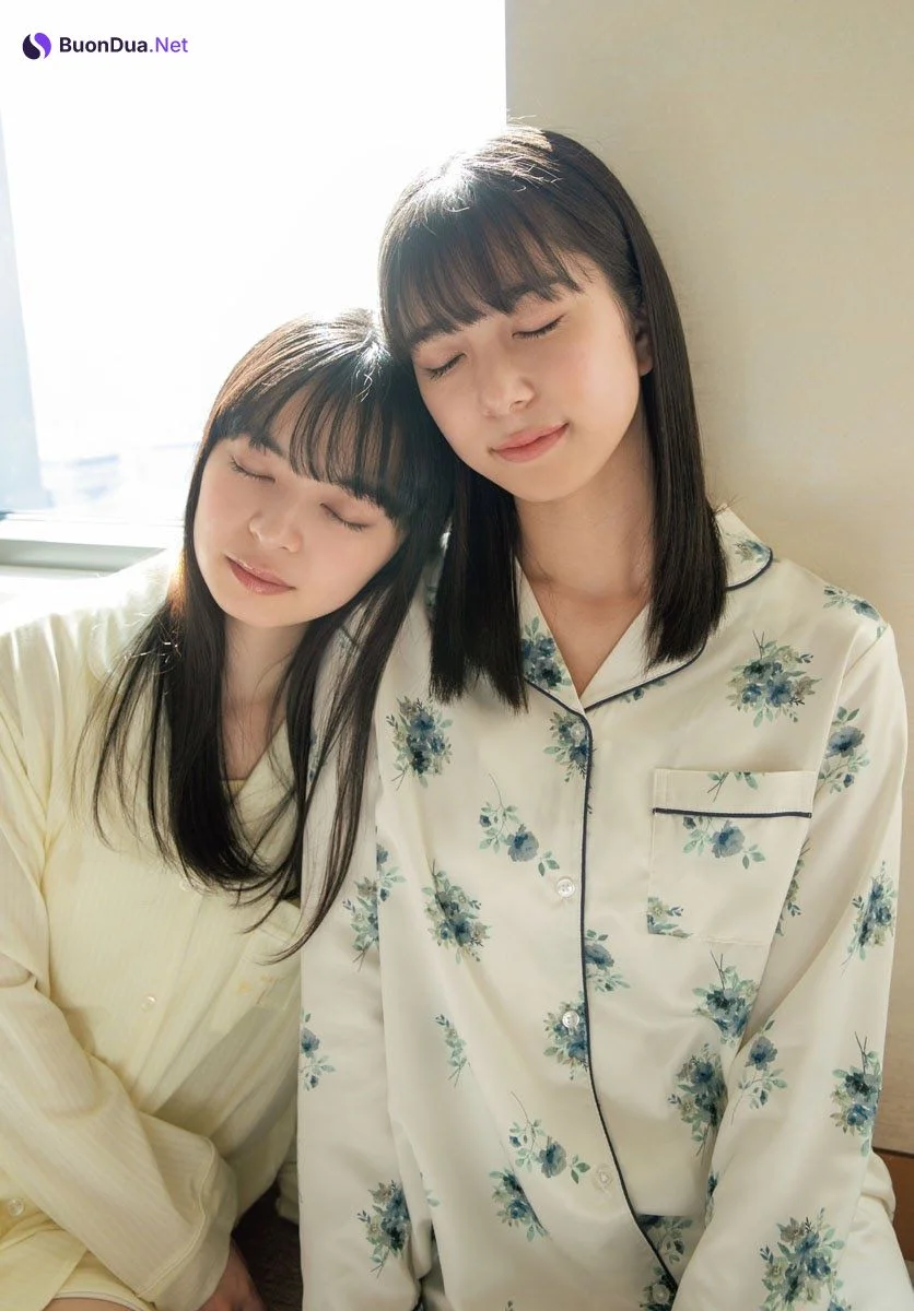 Moe Kamikokuryo 上國料萌衣, Rei Inoue 井上玲音, Shonen Sunday 2021 No.18 (週刊少年サンデー 2021年18号) - รูปภาพ 10