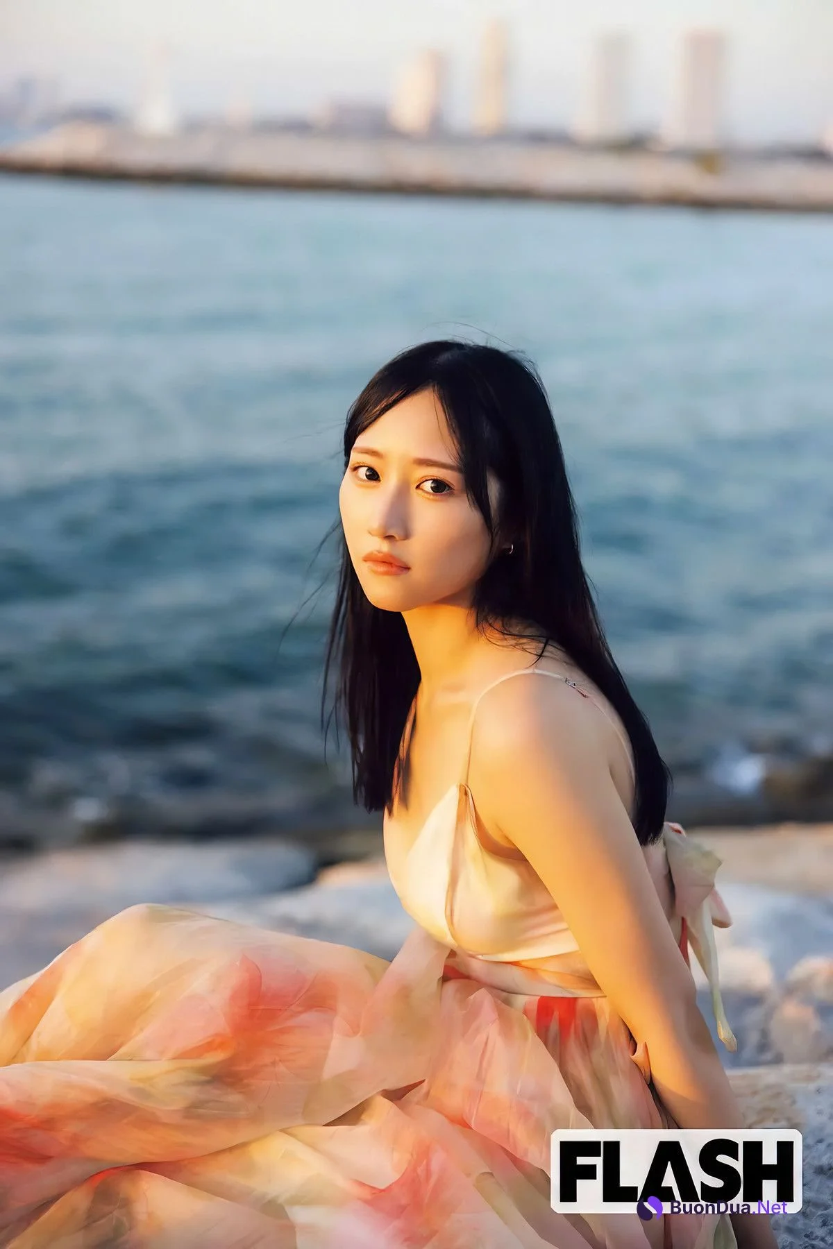 Moe Kawase 川瀬もえ, FLASH 2025.04.01 (フラッシュ 2025年4月1日号) - Photo 18