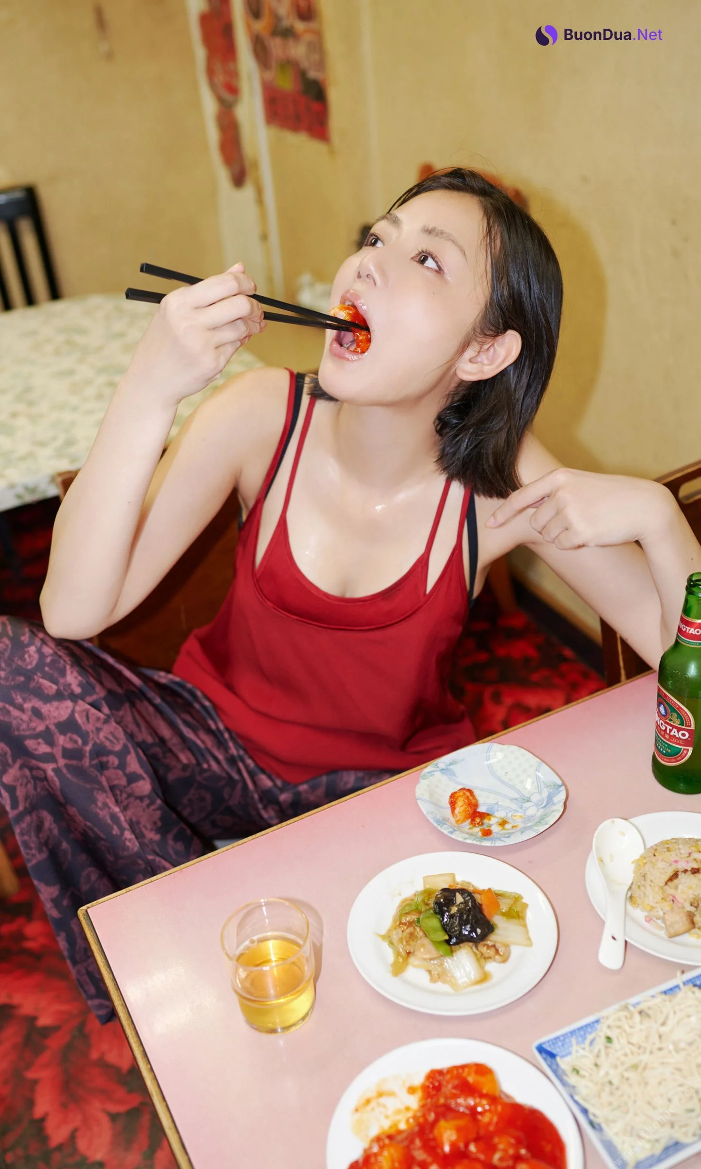 Moemi Katayama 片山萌美, 写真集 デジタル限定 「街に生きる」 Set.01 - 照片 16