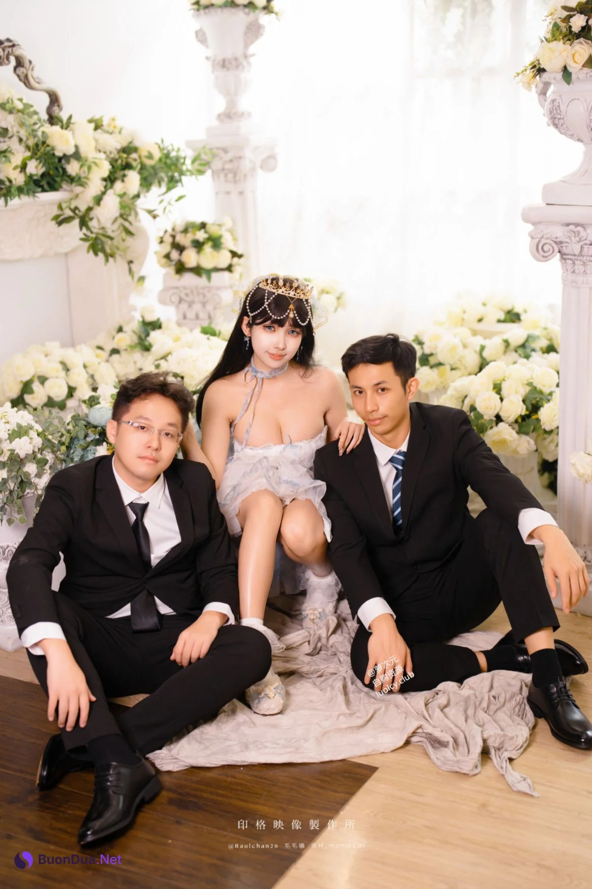 慕慕Momo, ヌード写真集 Birthday Day 永遠的小公主 - 照片 15