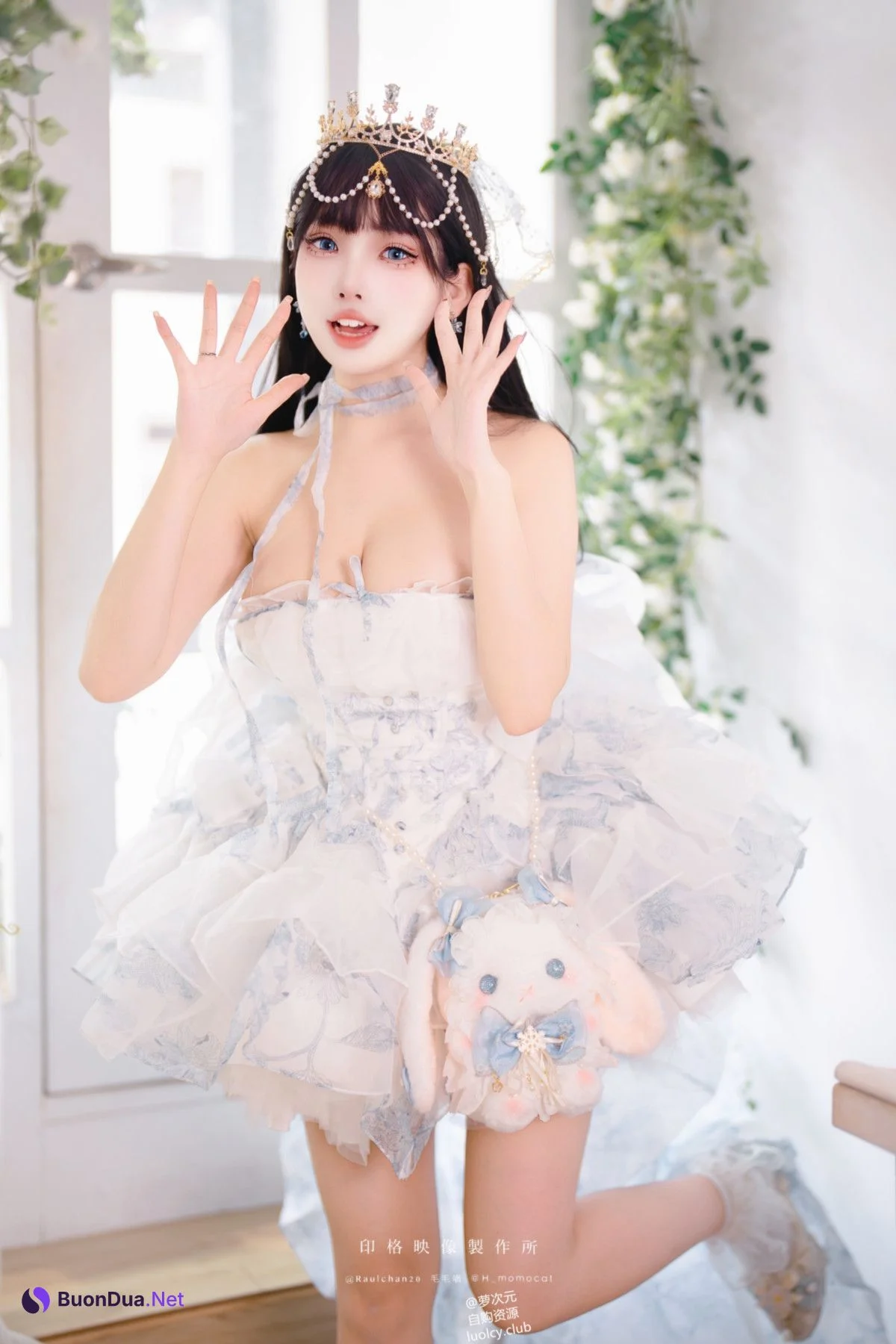 慕慕Momo, ヌード写真集 Birthday Day 永遠的小公主 - 照片 4