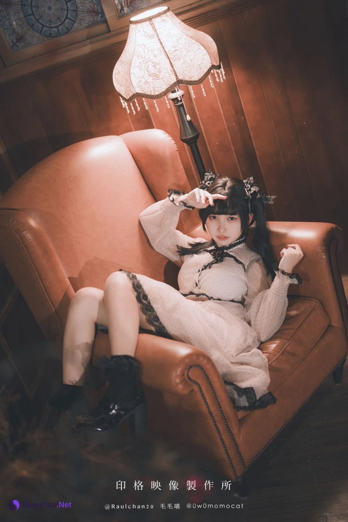 慕慕Momo, ヌード写真集 你的玩偶loli - 照片 2