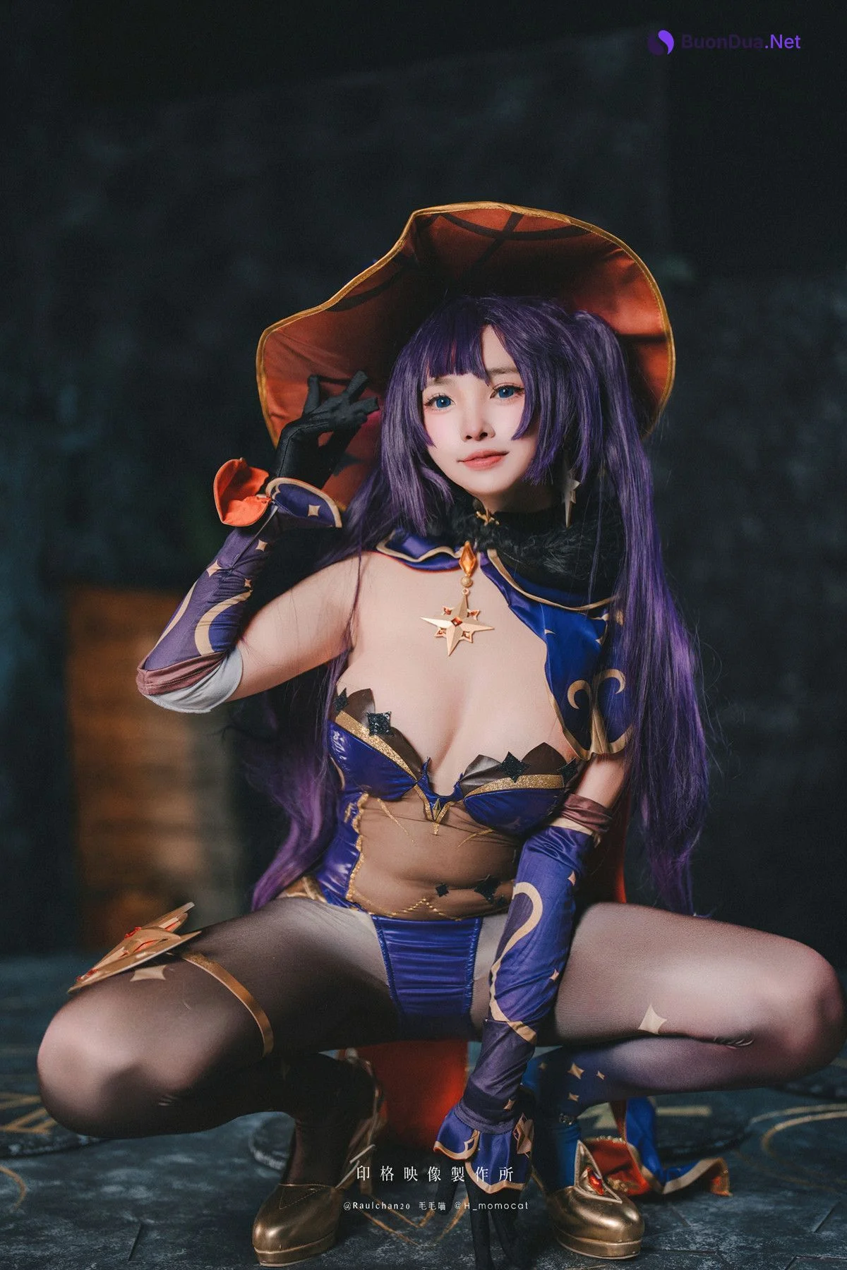 慕慕Momo, ヌード写真集 莫娜 Mona - Photo 10