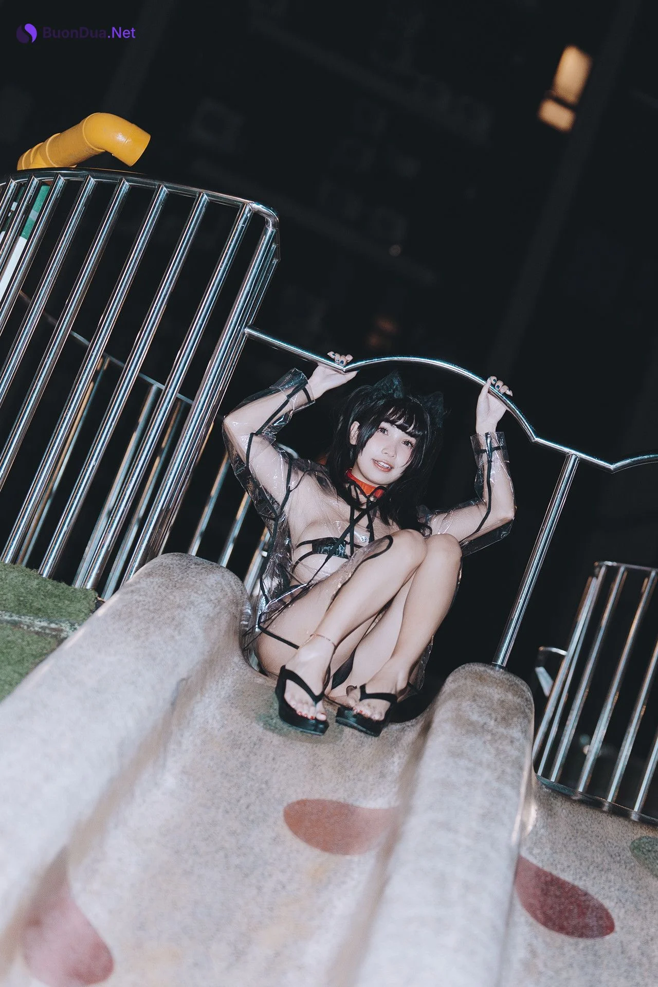 慕慕Momo, ヌード写真集 溜雨衣貓貓 Rainy Day - Photo 10